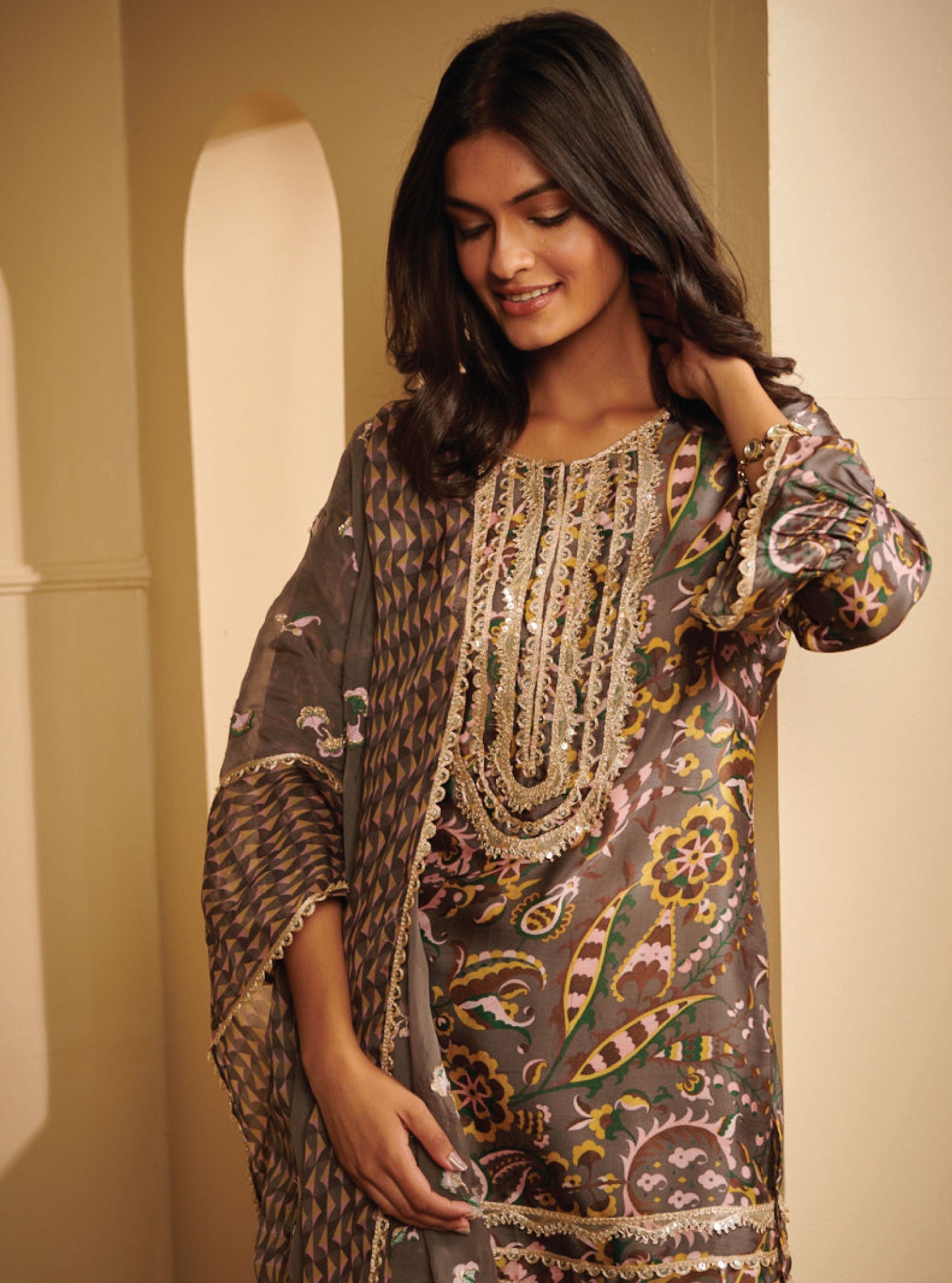 Vida Cupro Grey Kurta with Garara Set