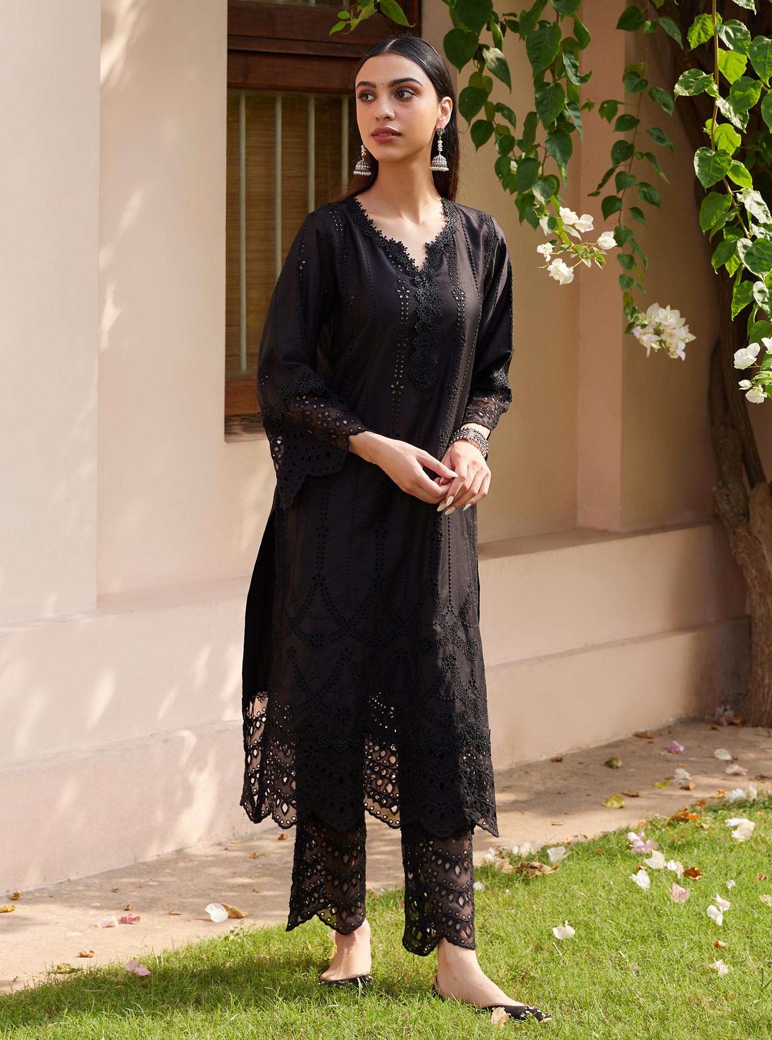 Vachi Pima Black Kurta Set