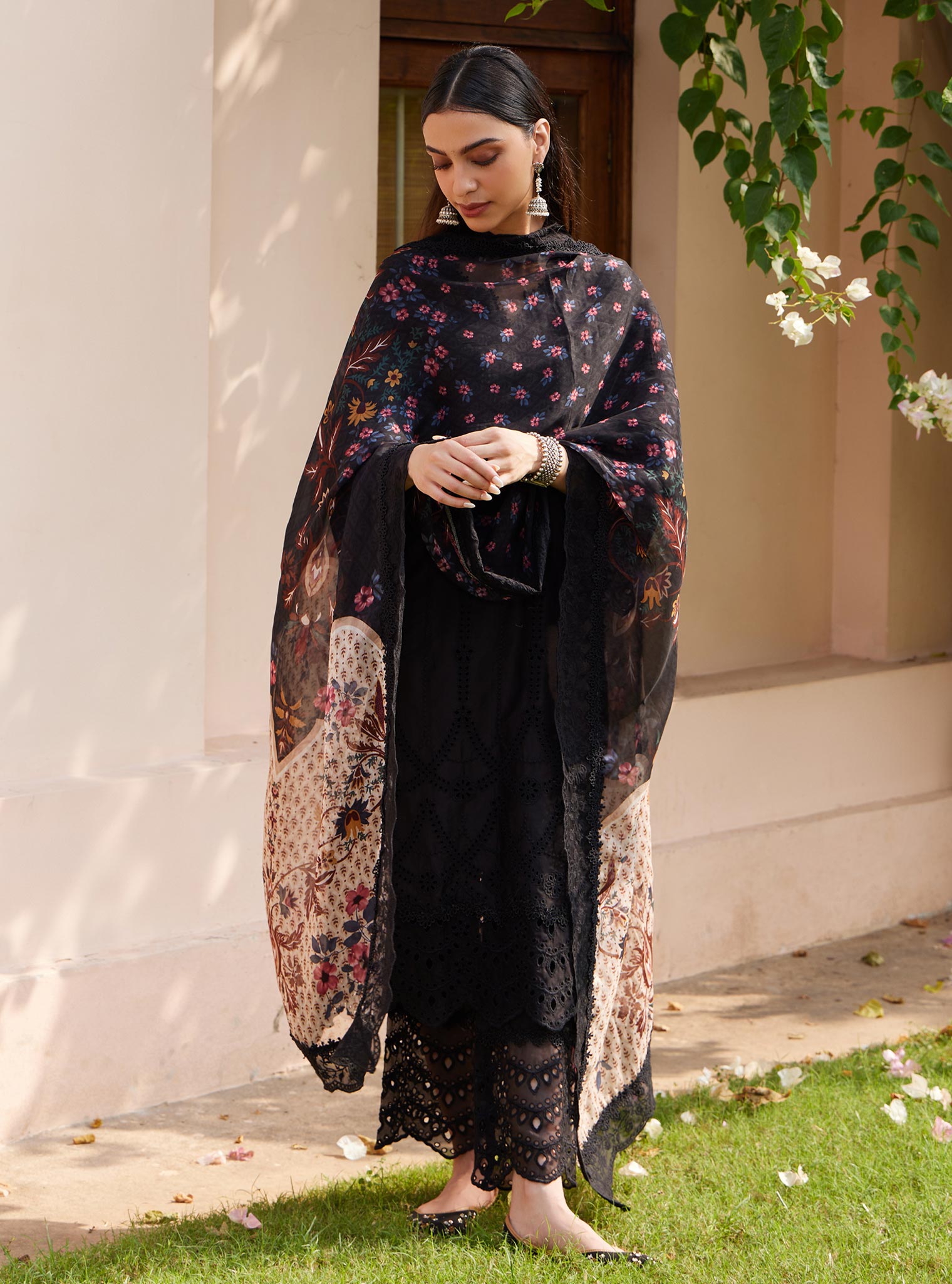 Vachi Pima Black Kurta Set