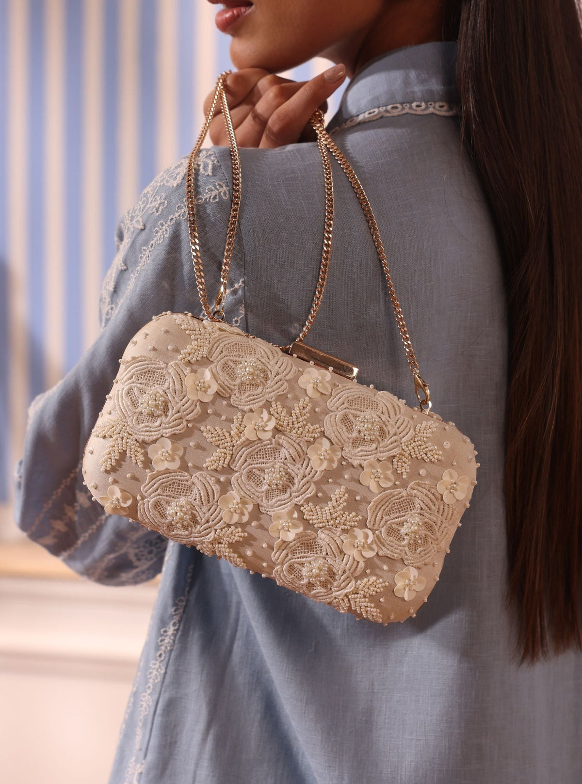 Mulmul Saaya Off White Clutch Bag