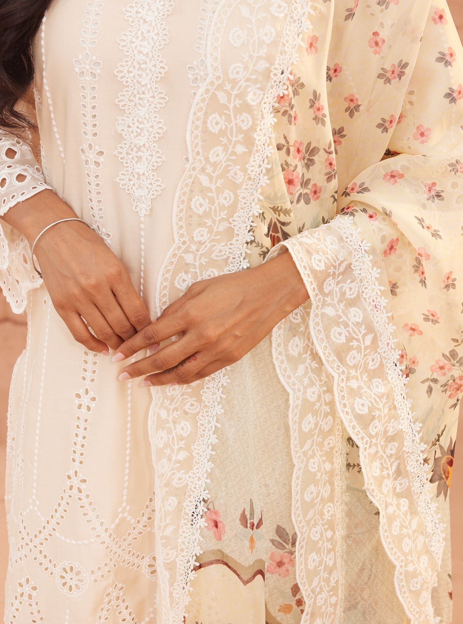 Vachi Pima Off White Kurta Set