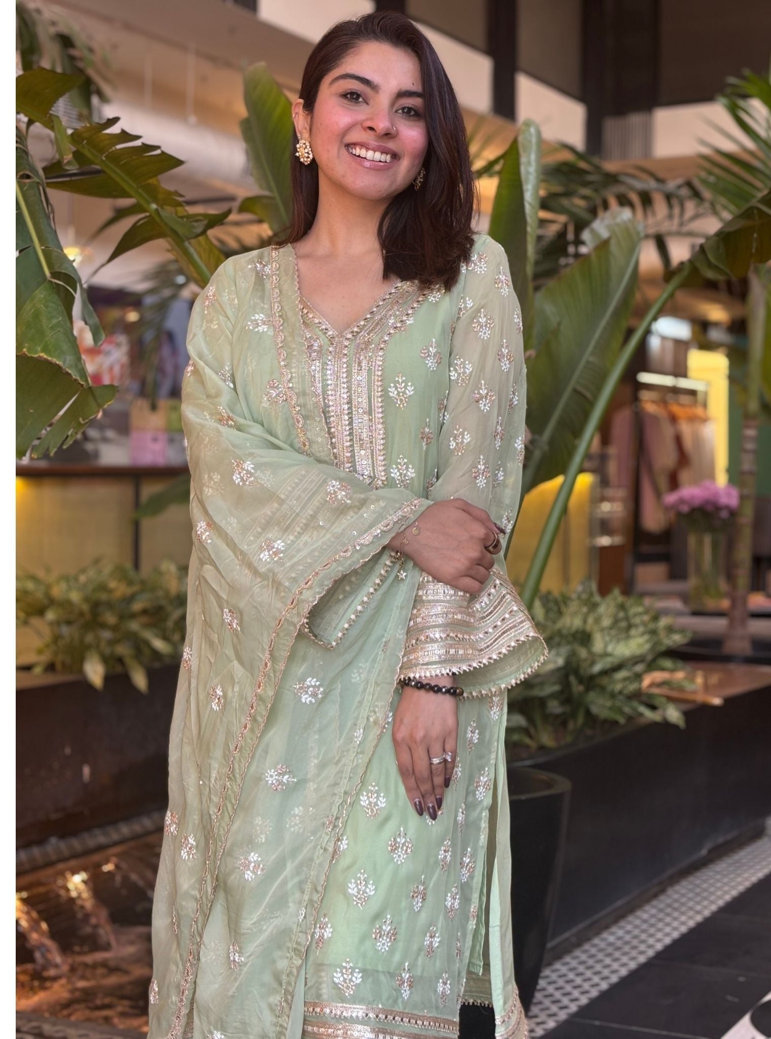 Nicia Organza Green Kurta Set