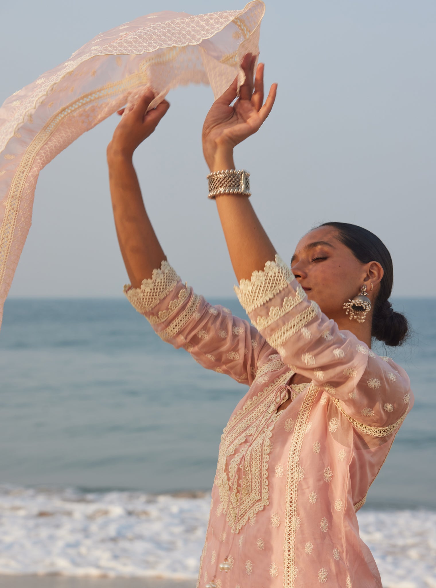 Jankia Organza Pink Kurta Set