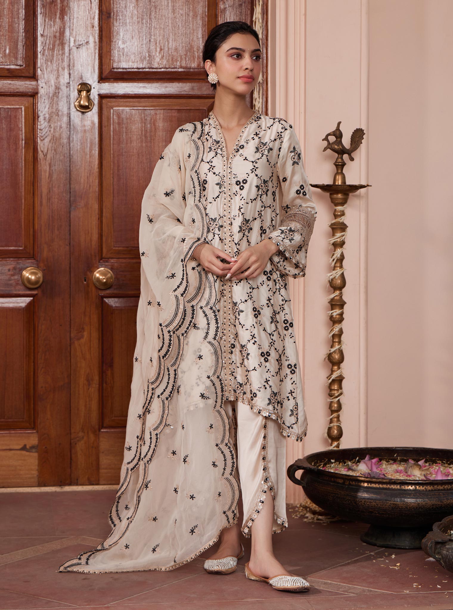 Dvija Cupro Off White Kurta Set