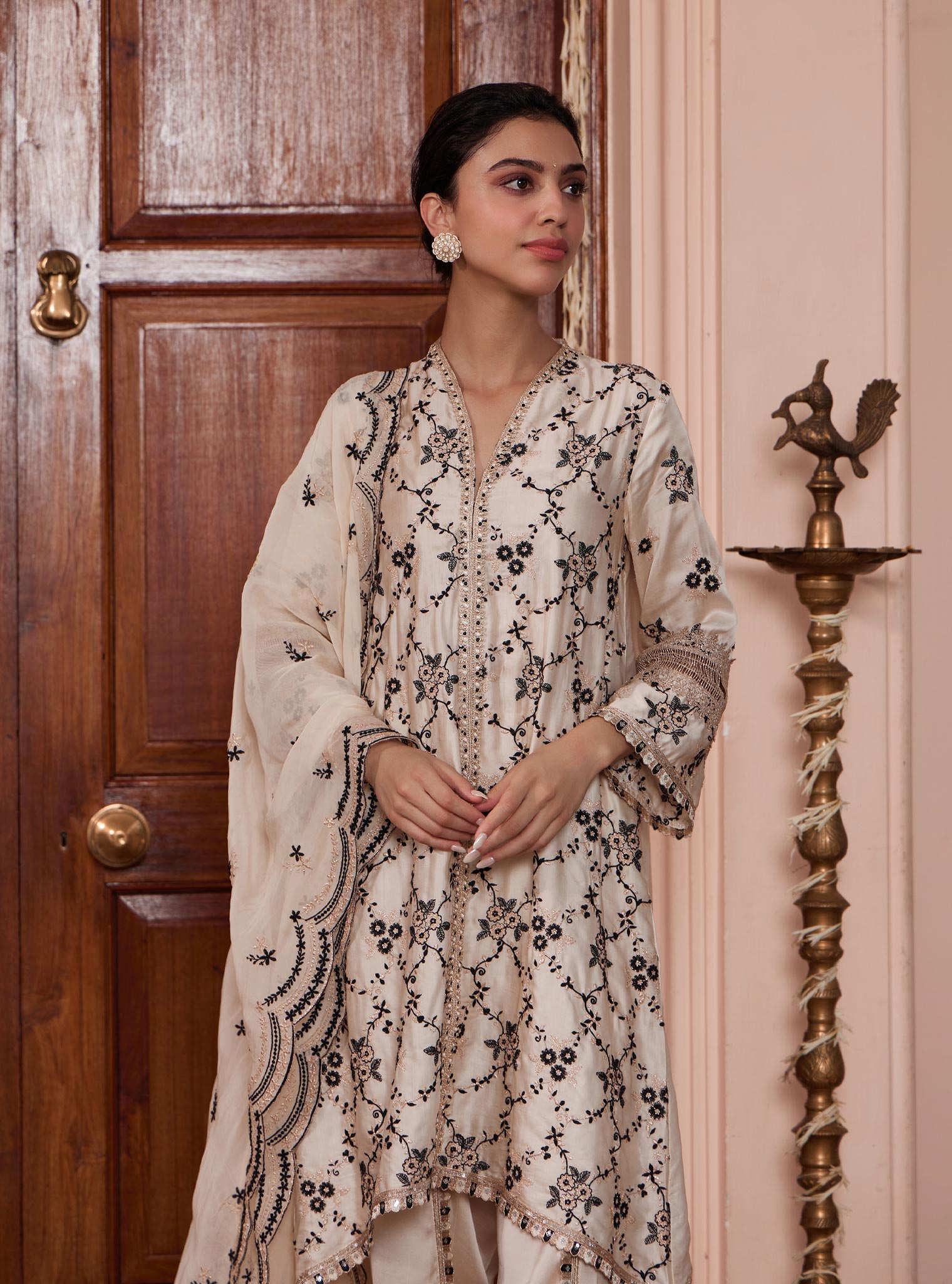 Dvija Cupro Off White Kurta Set