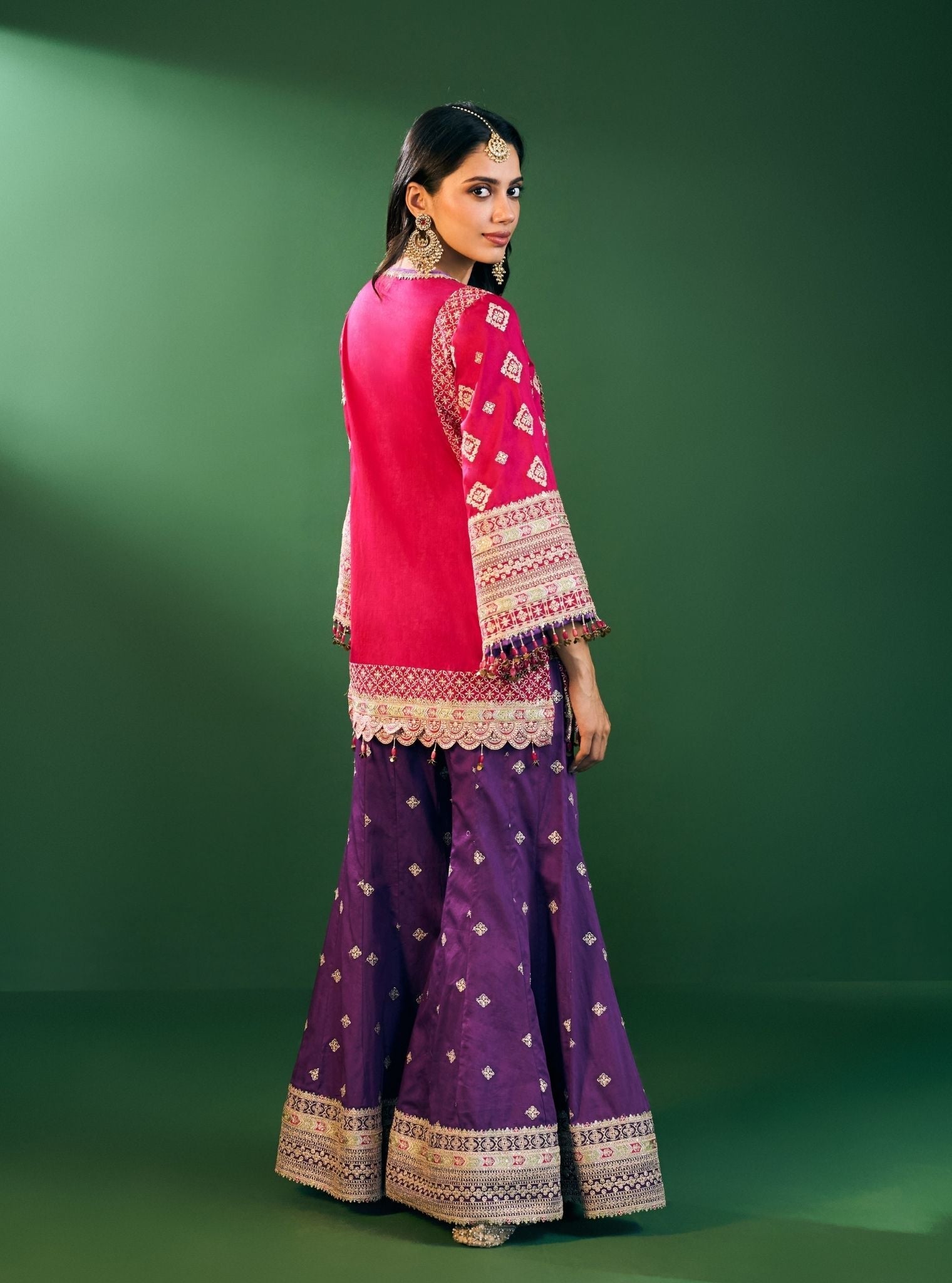 Hira Pima Satin Fuschia Kurta Set