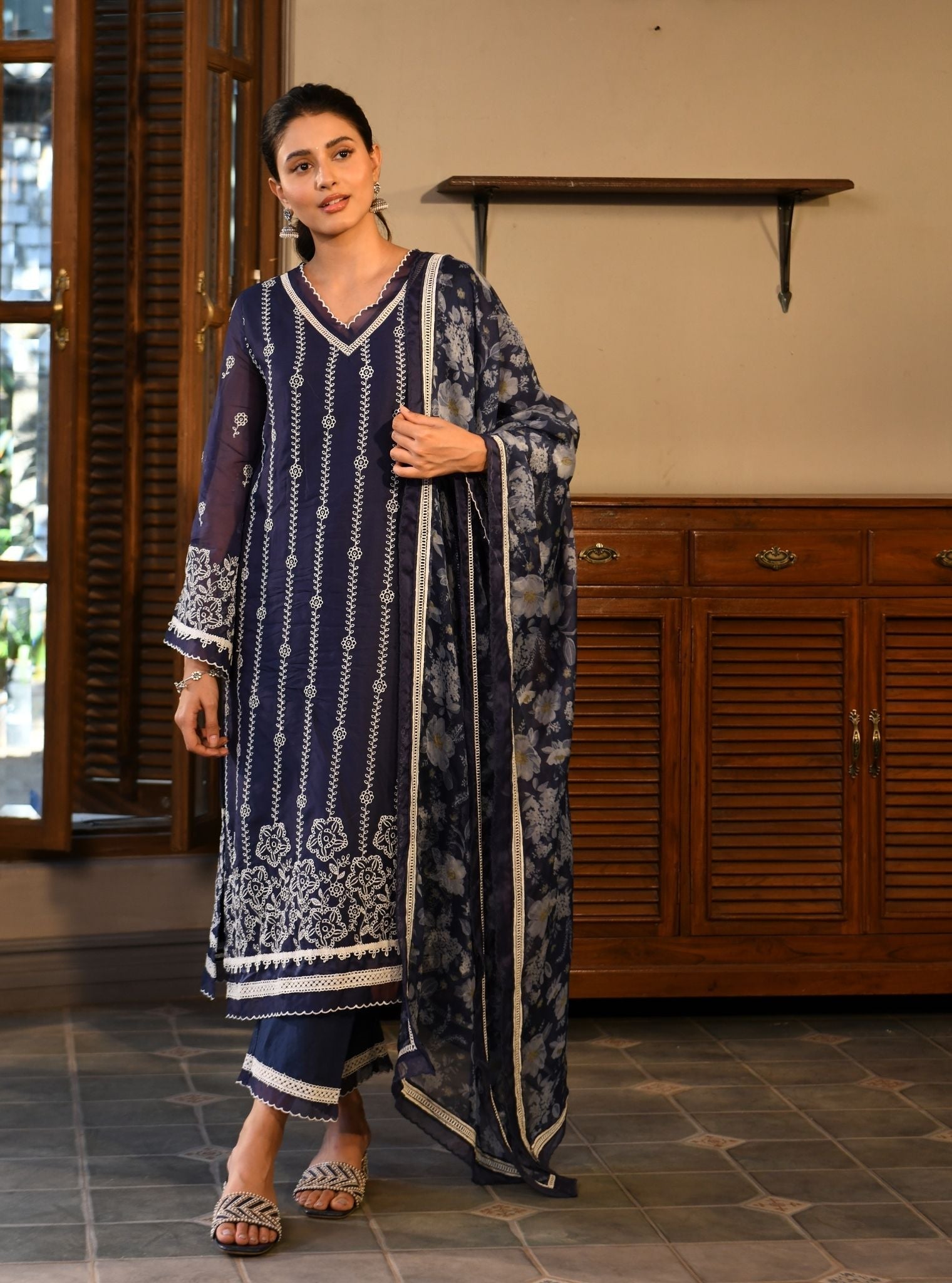 Parisa Organza Navy Kurta Set
