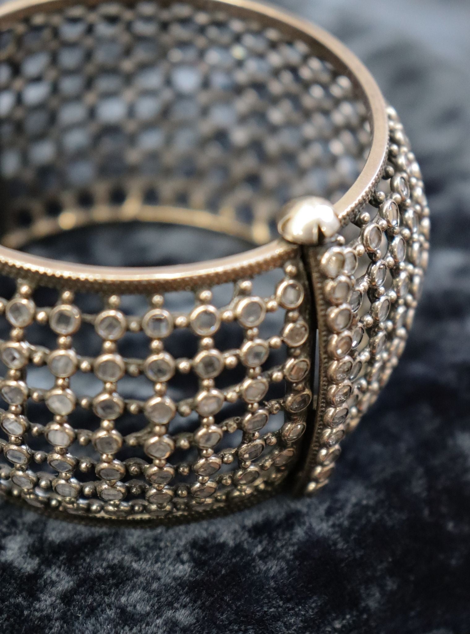 Pure Silver CZ Broad Jaali Kada