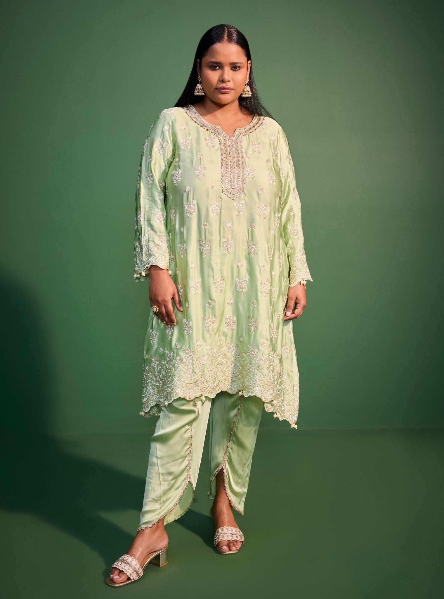 Mangalam Cupro Satin Green Kurta Set