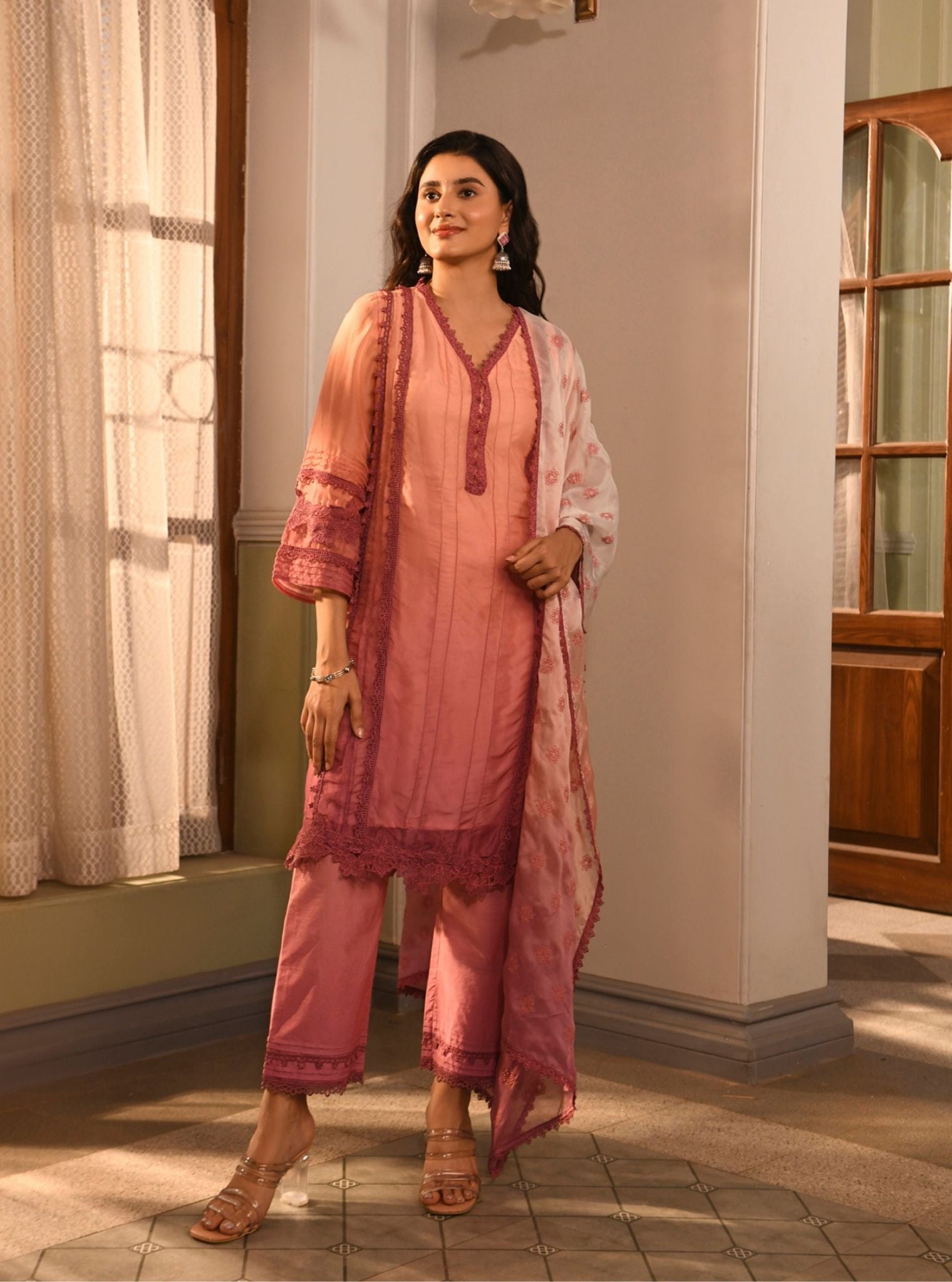 Vaya Organza Pink Kurta Set