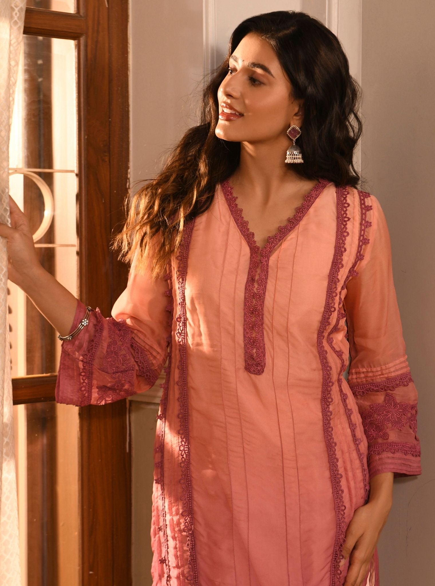 Vaya Organza Pink Kurta Set