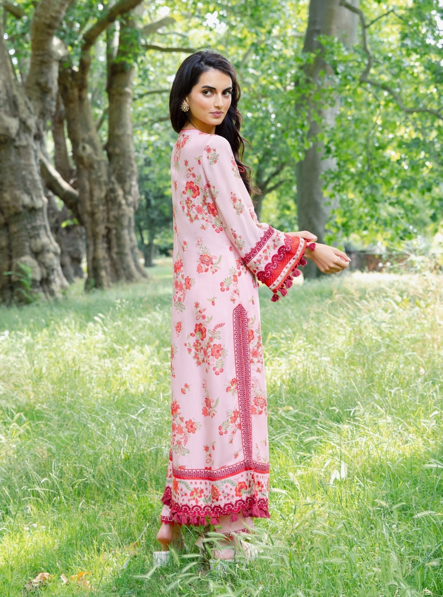 Suvi Lawn Printed Pink Kurta Set