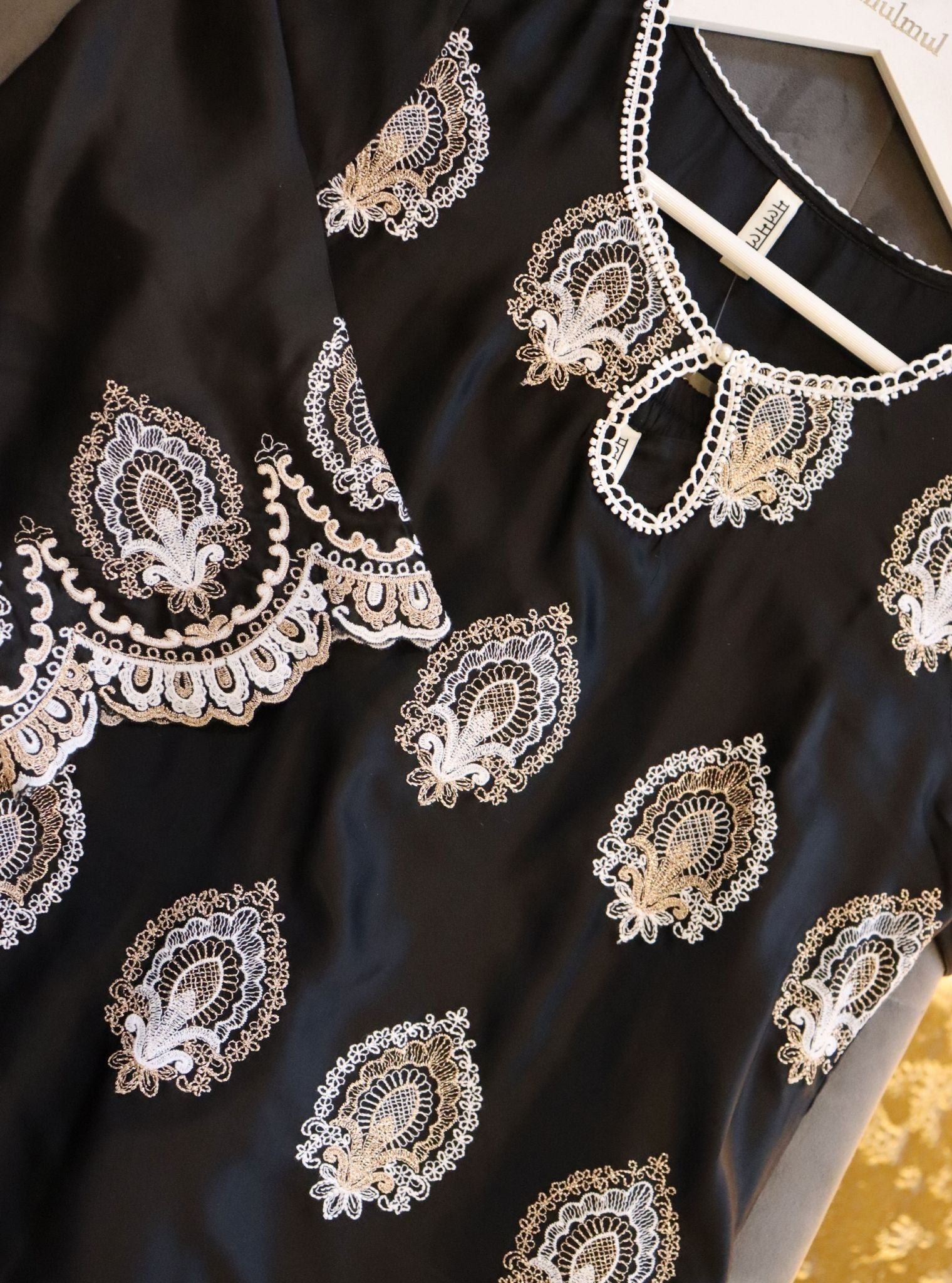 Sydney Cupro Black Kurta Set