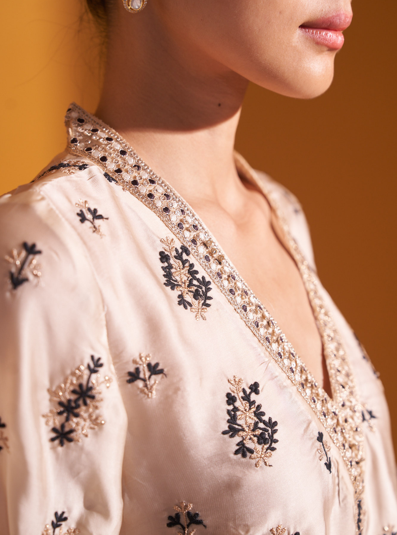 Callaia Cupro Satin Off White Kurta Set