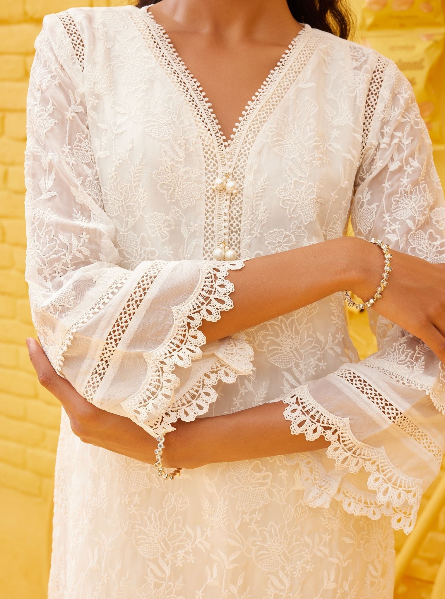 Cahya Organza Off White Kurta Set