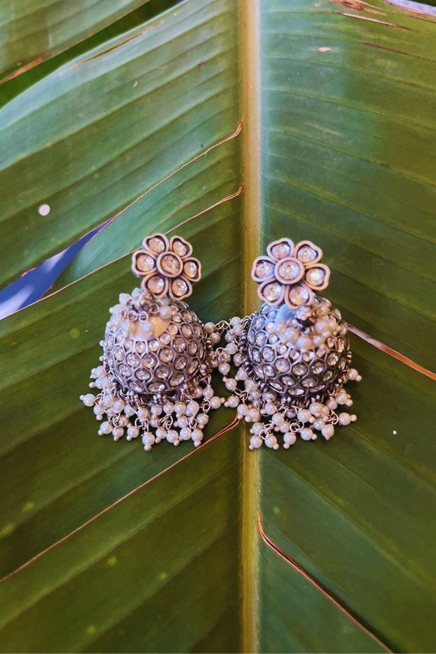 Pure Silver Dakshi White Earrings