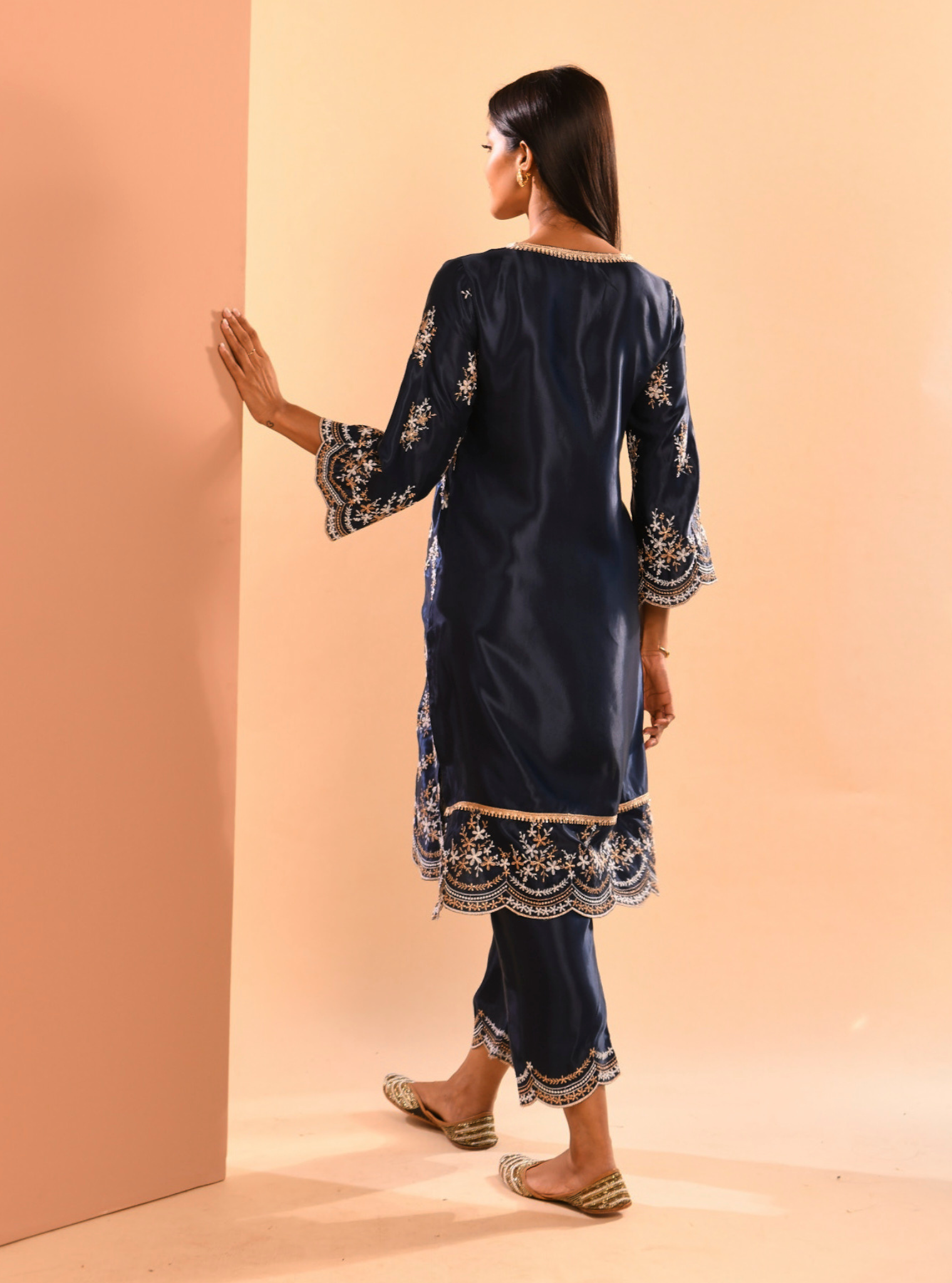 Valaya Cupro Navy Kurta Set