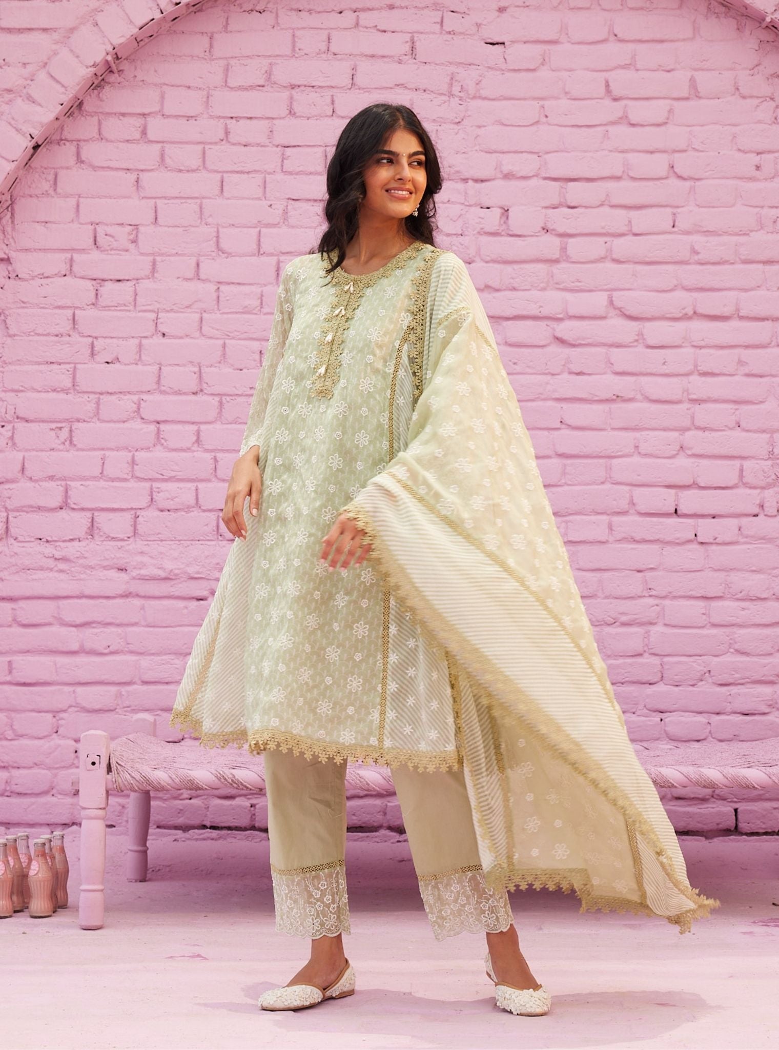 Elowyn Organza Printed Green Kurta Set