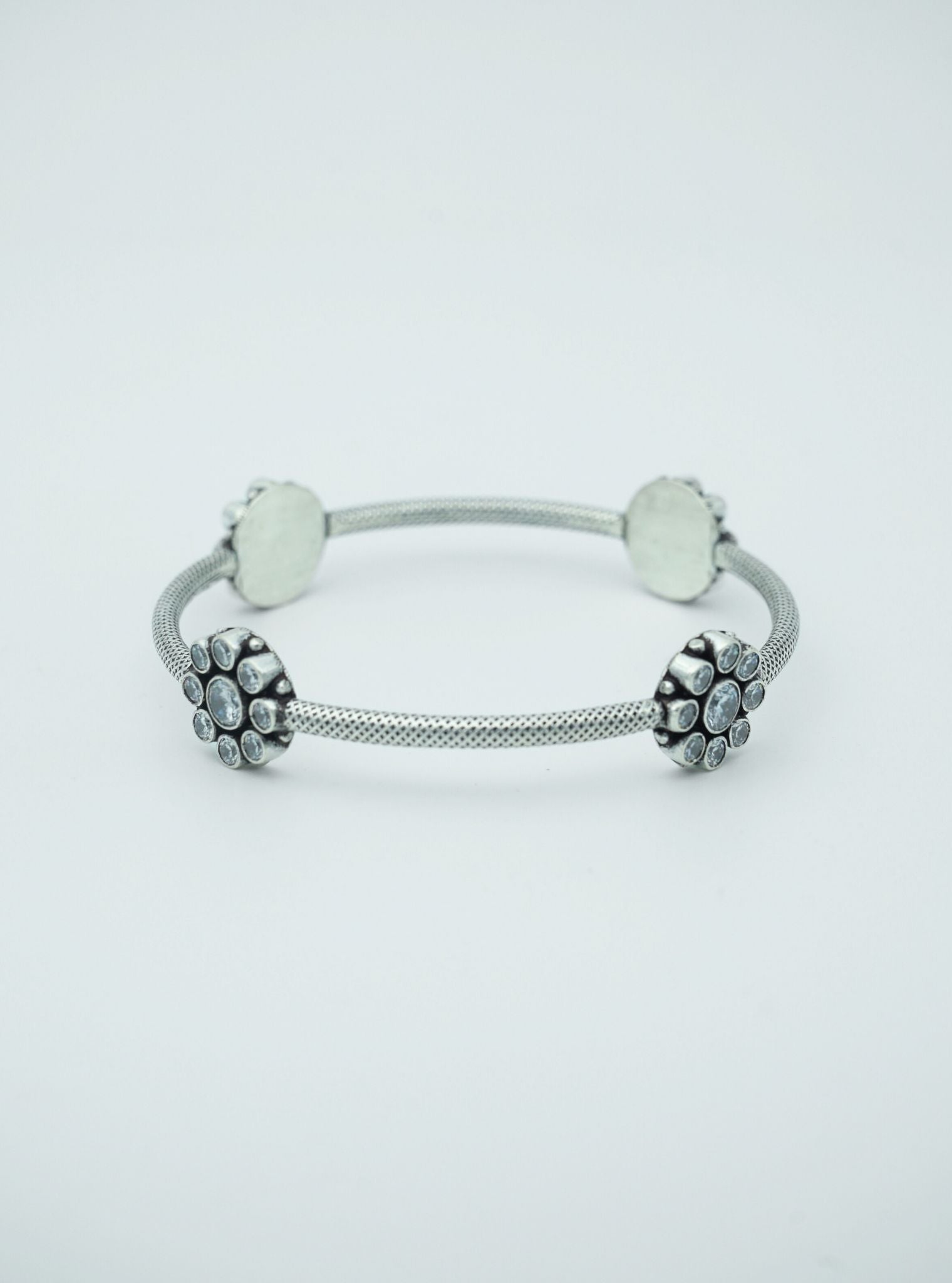 Pure Silver Vana Bangle