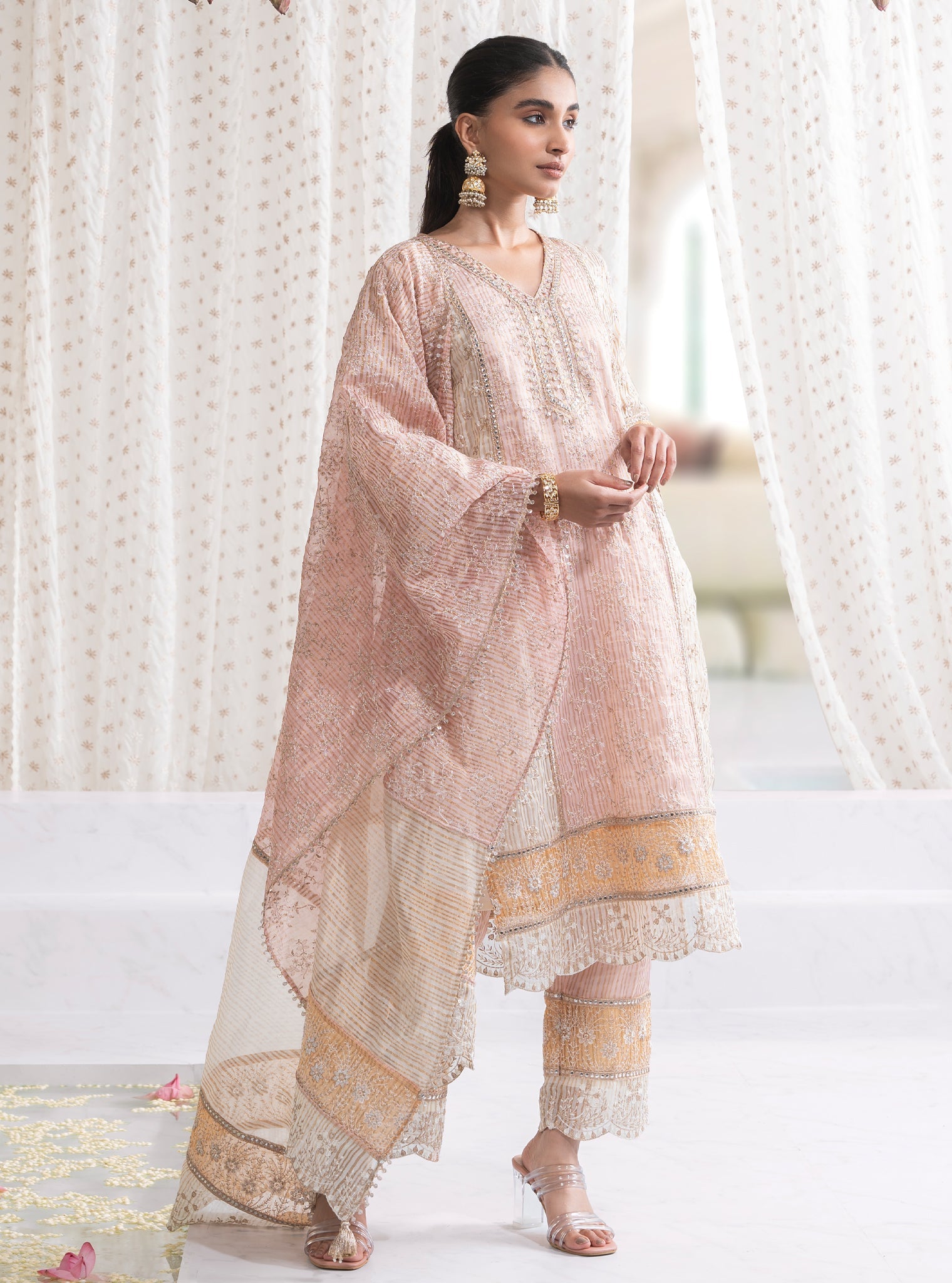 Aboli Banarsi Pink Kurta Set