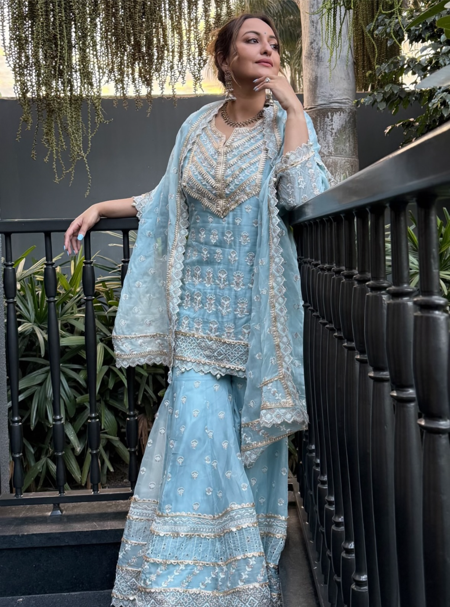 Kahani Organza Blue Kurta Set