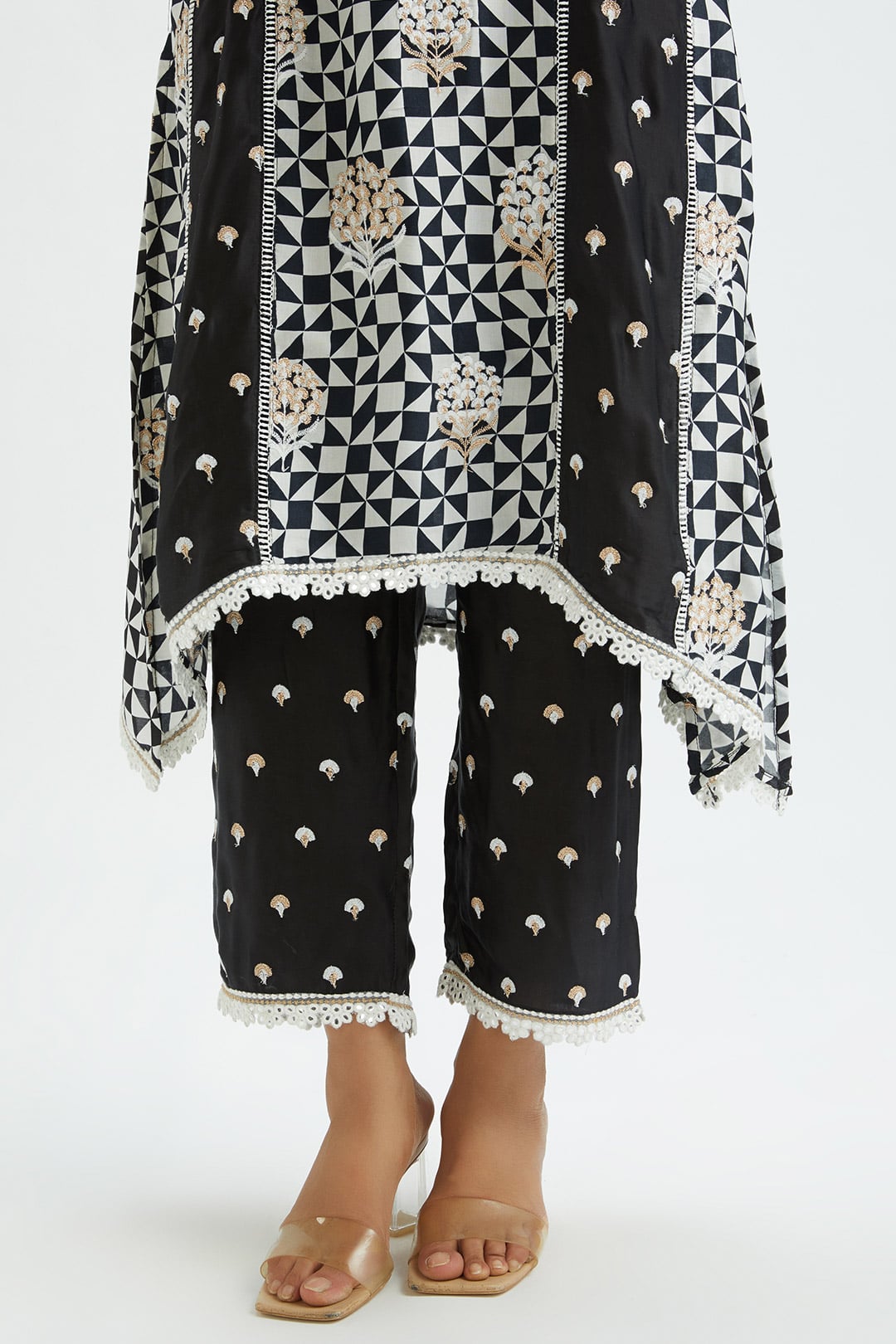 Derby Cupro Silk Black Kurta Set