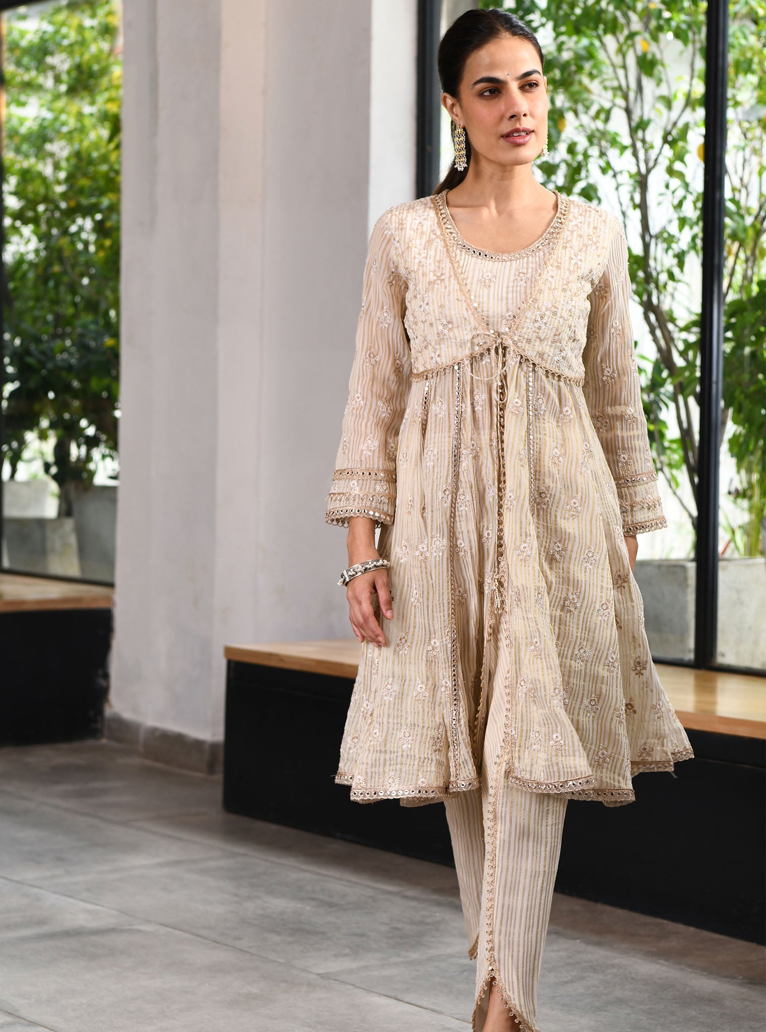 Finsbury Banarsi Short Off White Anarkali Kurta Set