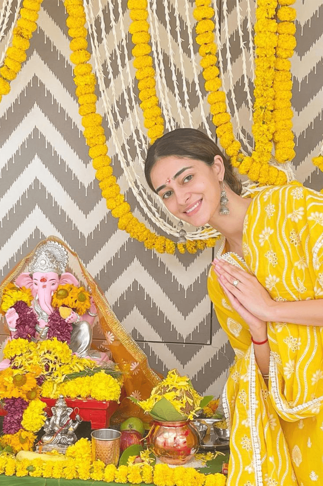 Gene Supima Cotton Mango Kurta Set