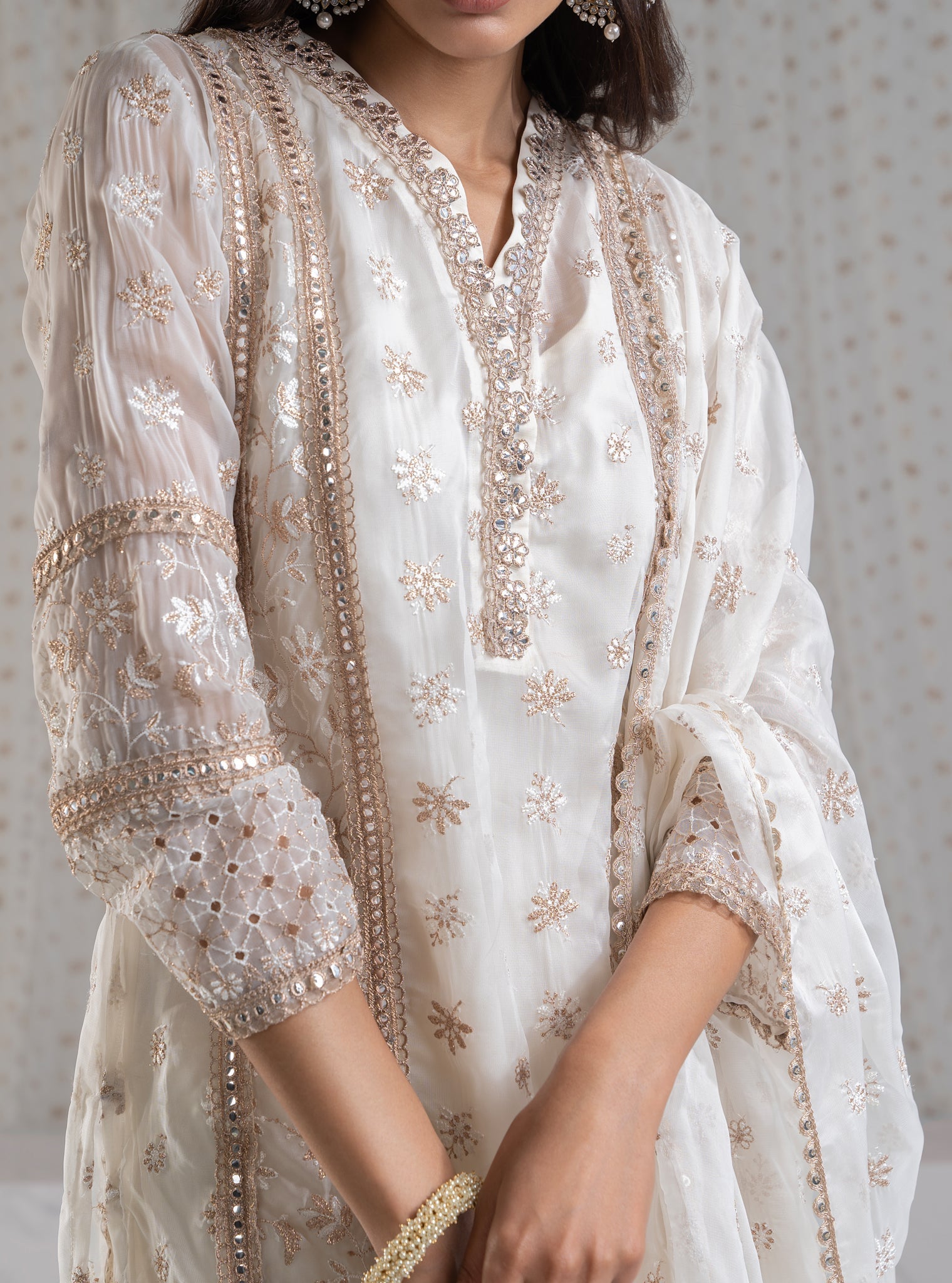 Ilahi Organza Off White Kurta Set