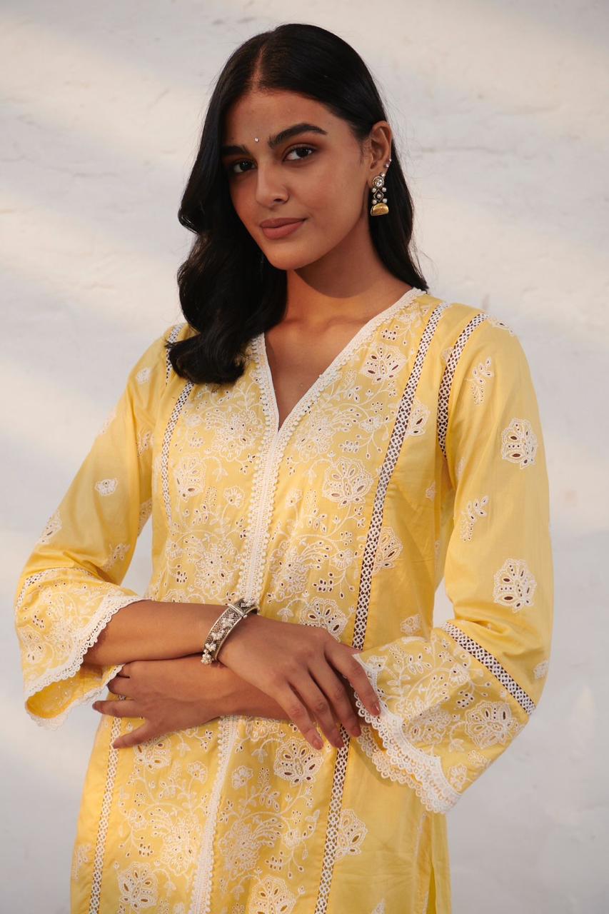 Pure Silver Aureate Earrings