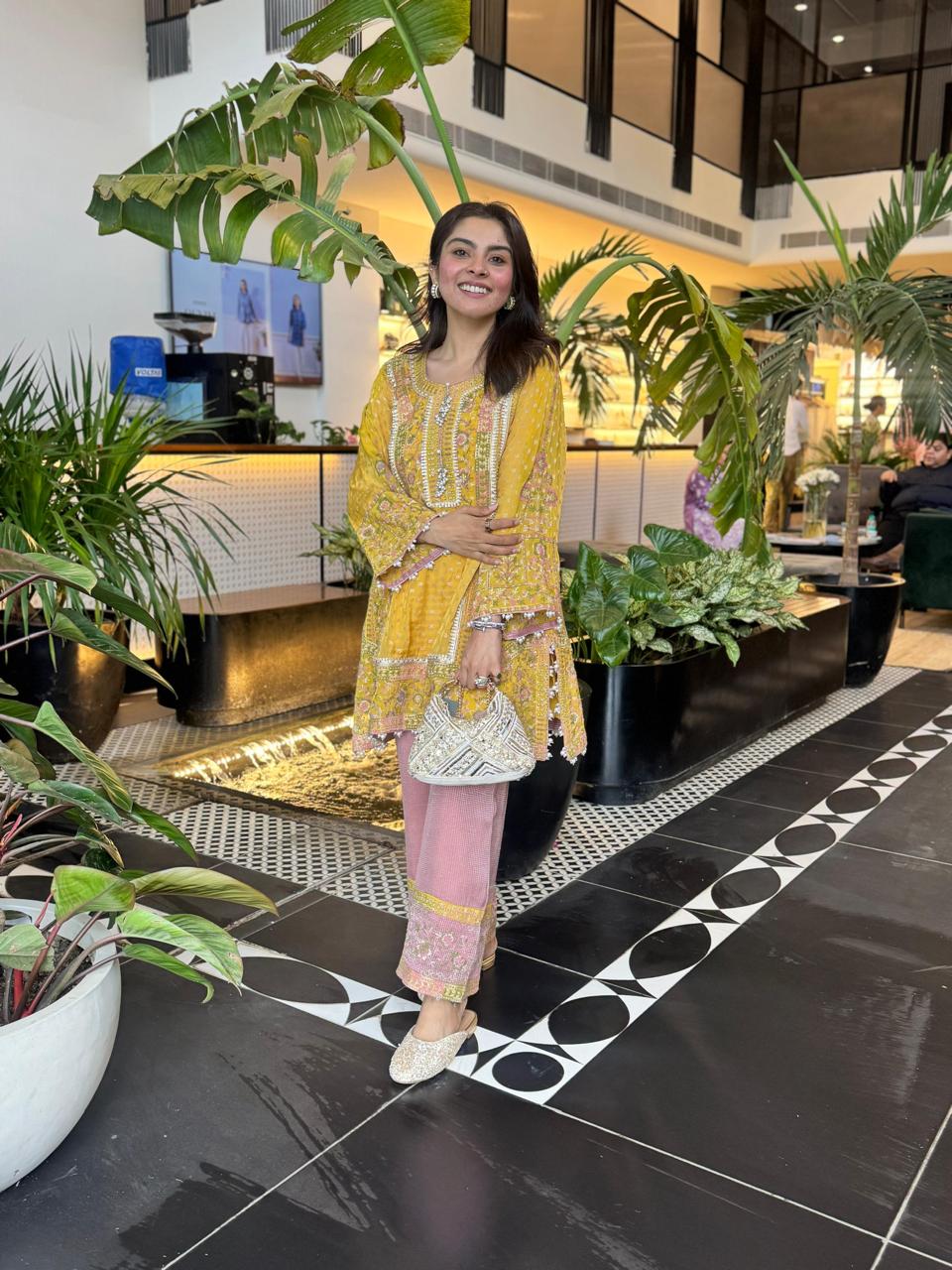 Mangal Banarsi Yellow Kurta With Pink Pant