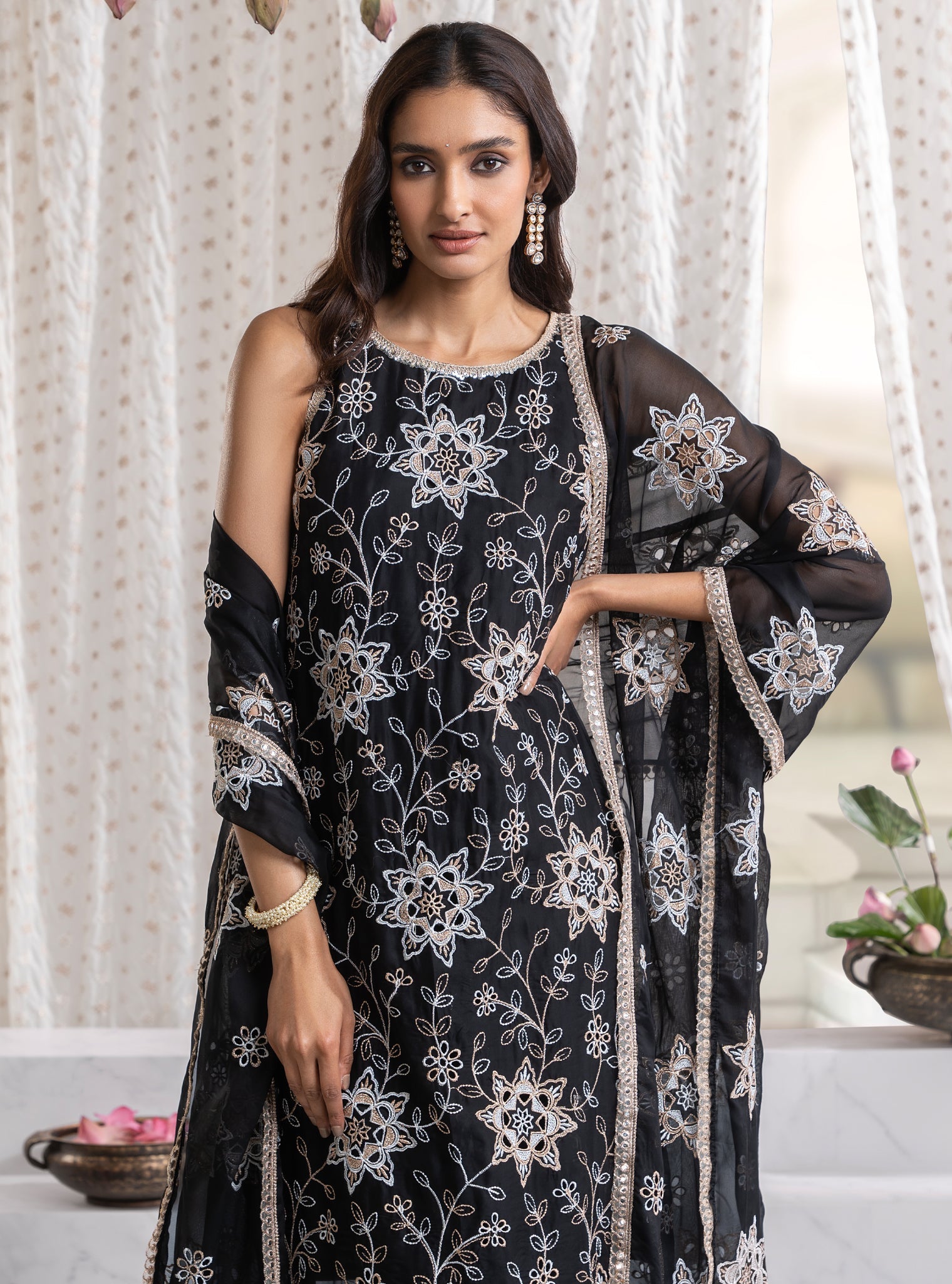 Jugni Organza Black Kurta Set