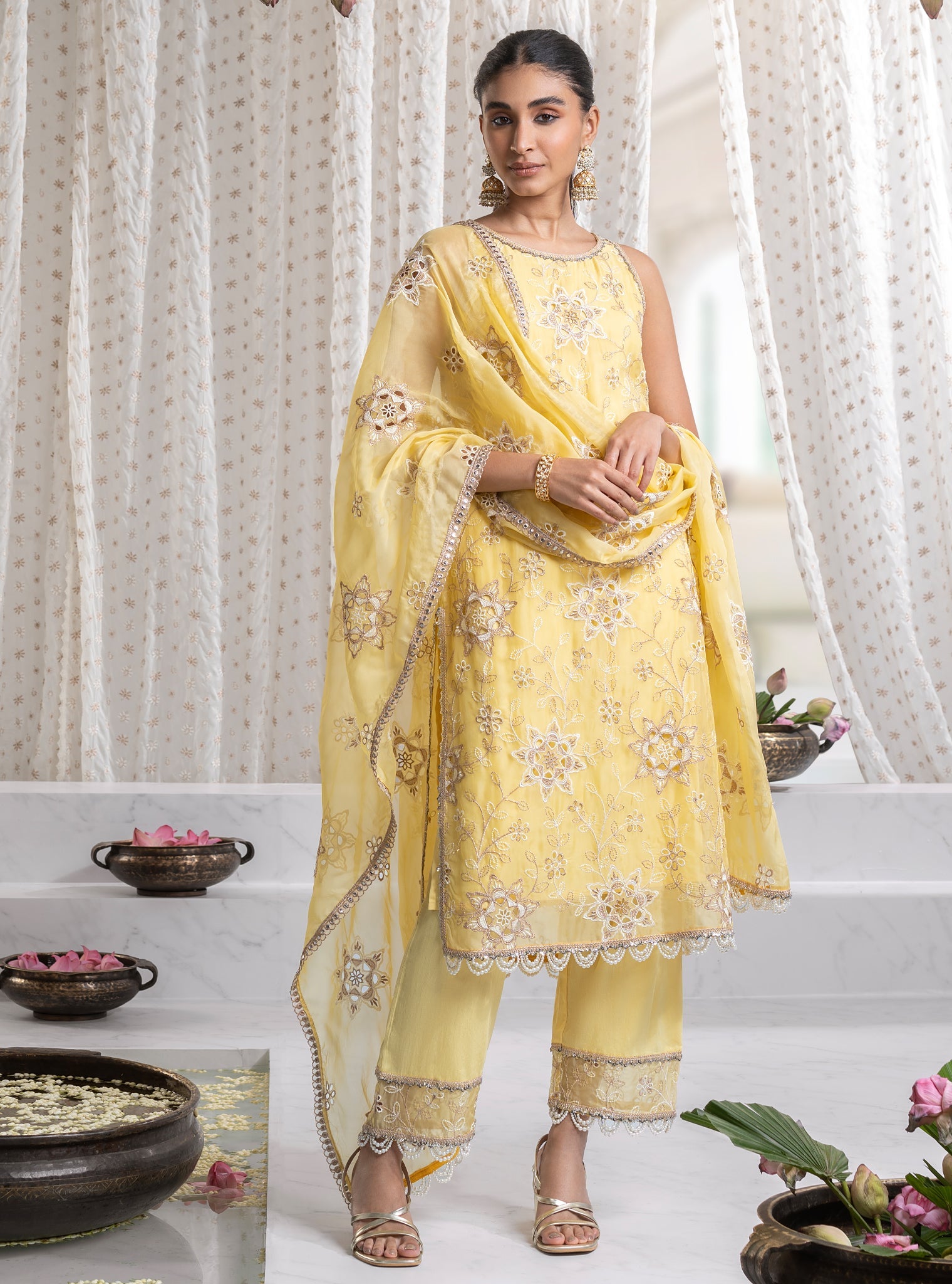 Jugni Organza Yellow Kurta Set