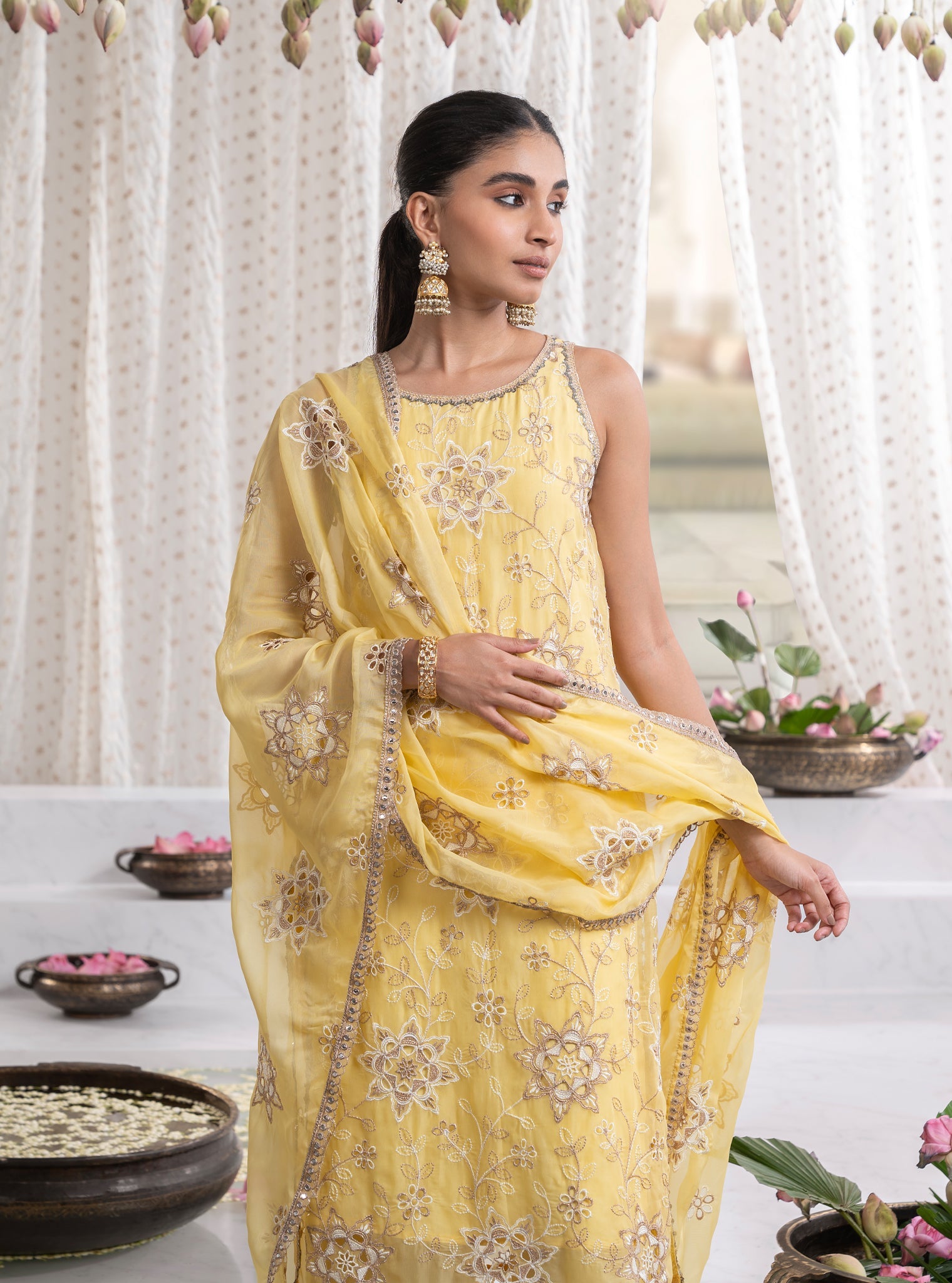 Jugni Organza Yellow Kurta Set