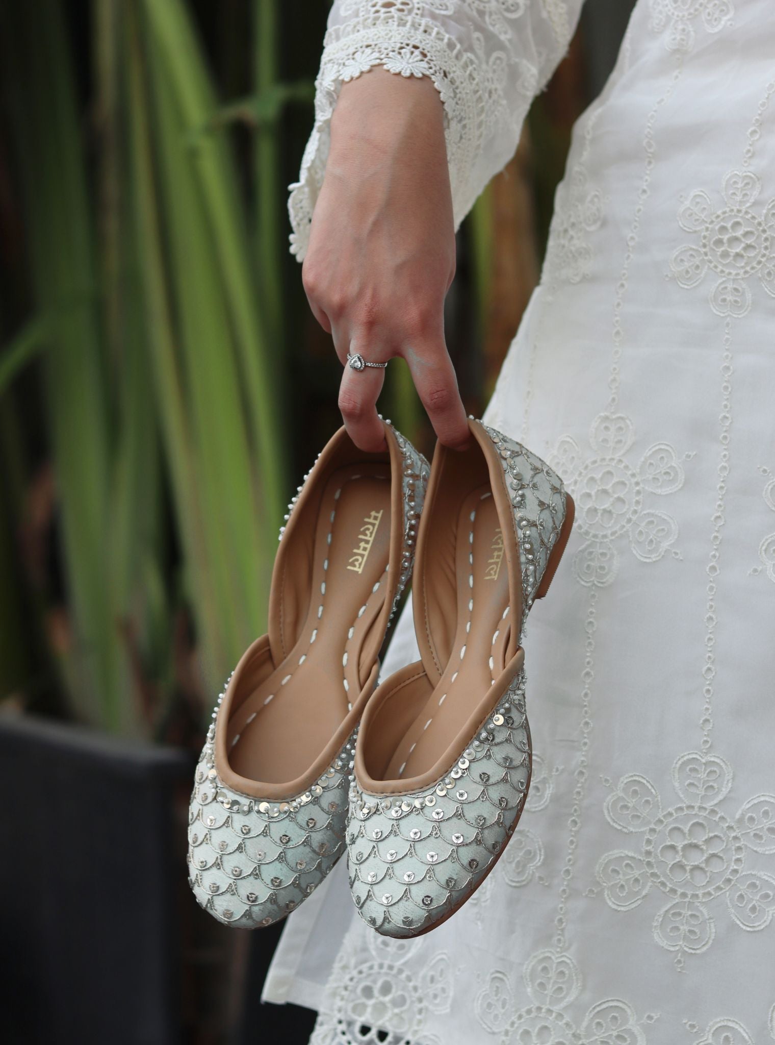 Zoya Light Blue Vegan Jutti