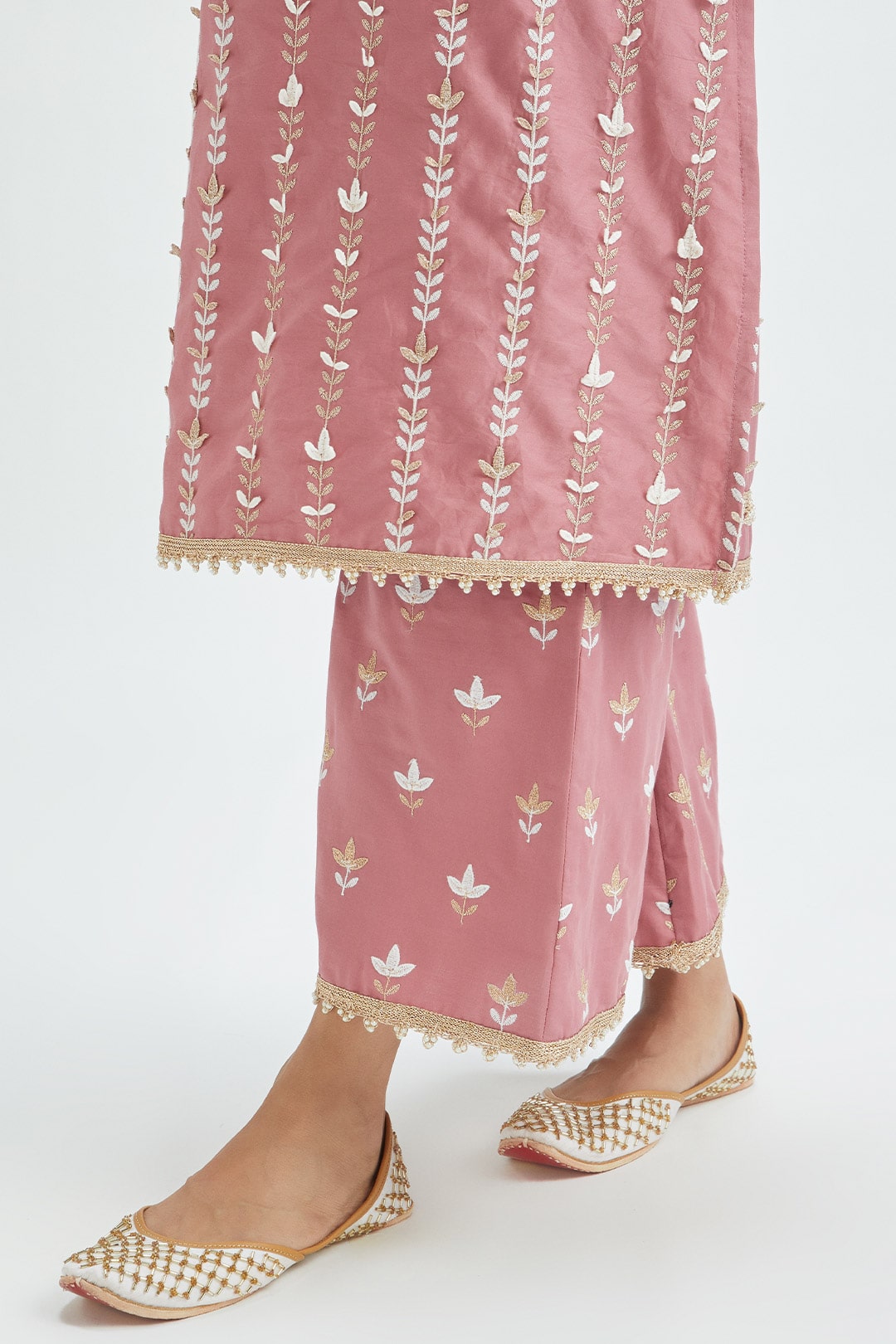 Lynn Supima Satin Mauve Kurta Set