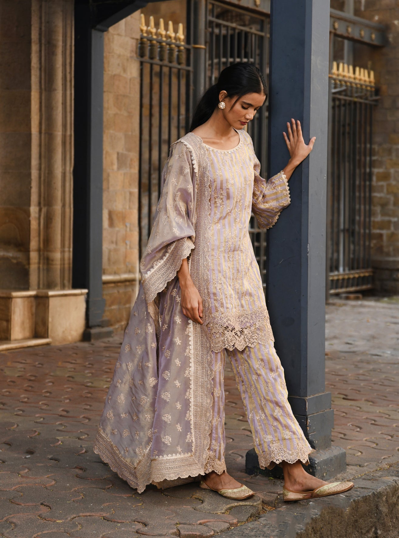 Paheri Banarsi Lavender Kurta Set