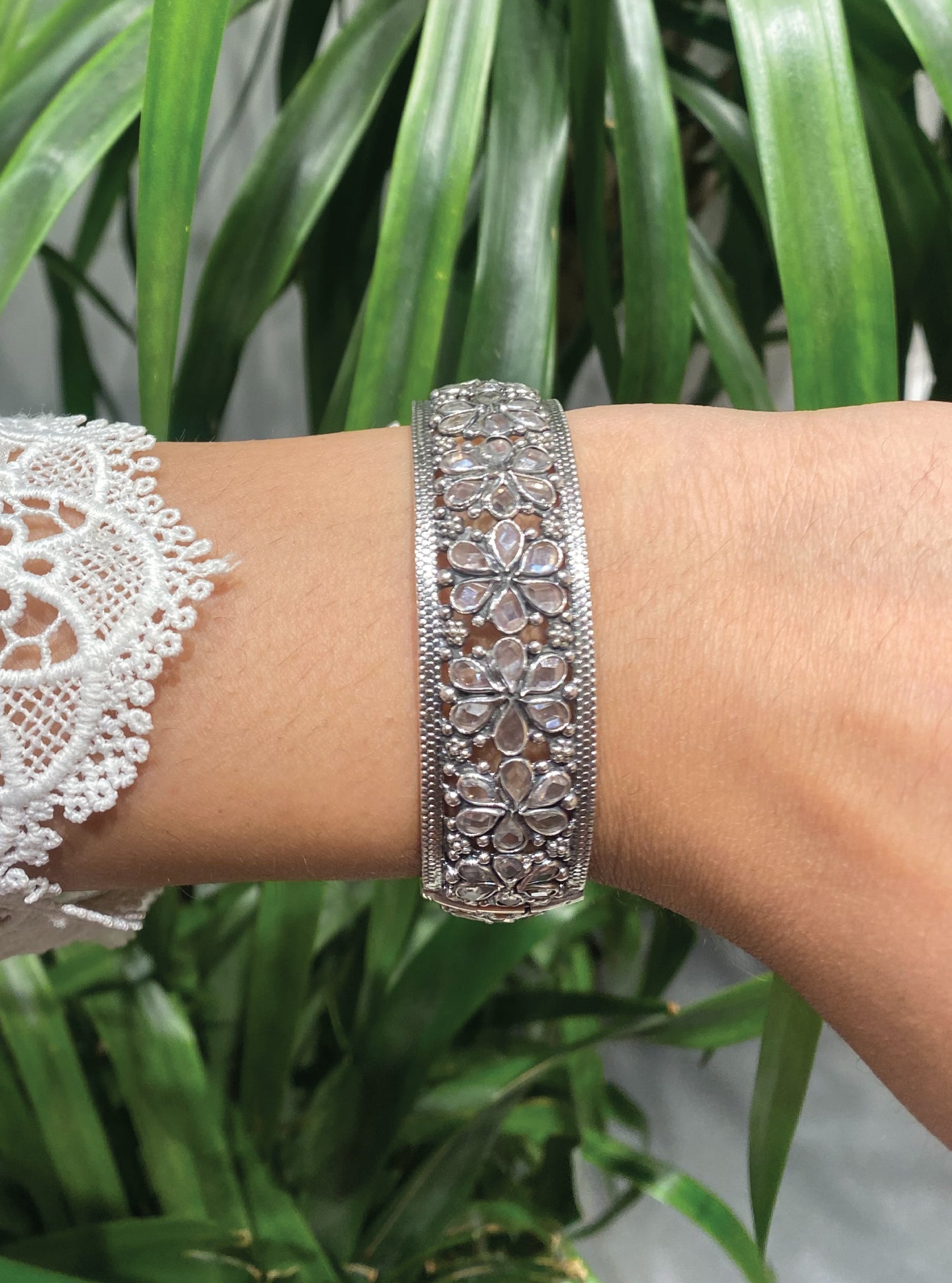 Pure Silver Nargis Kada