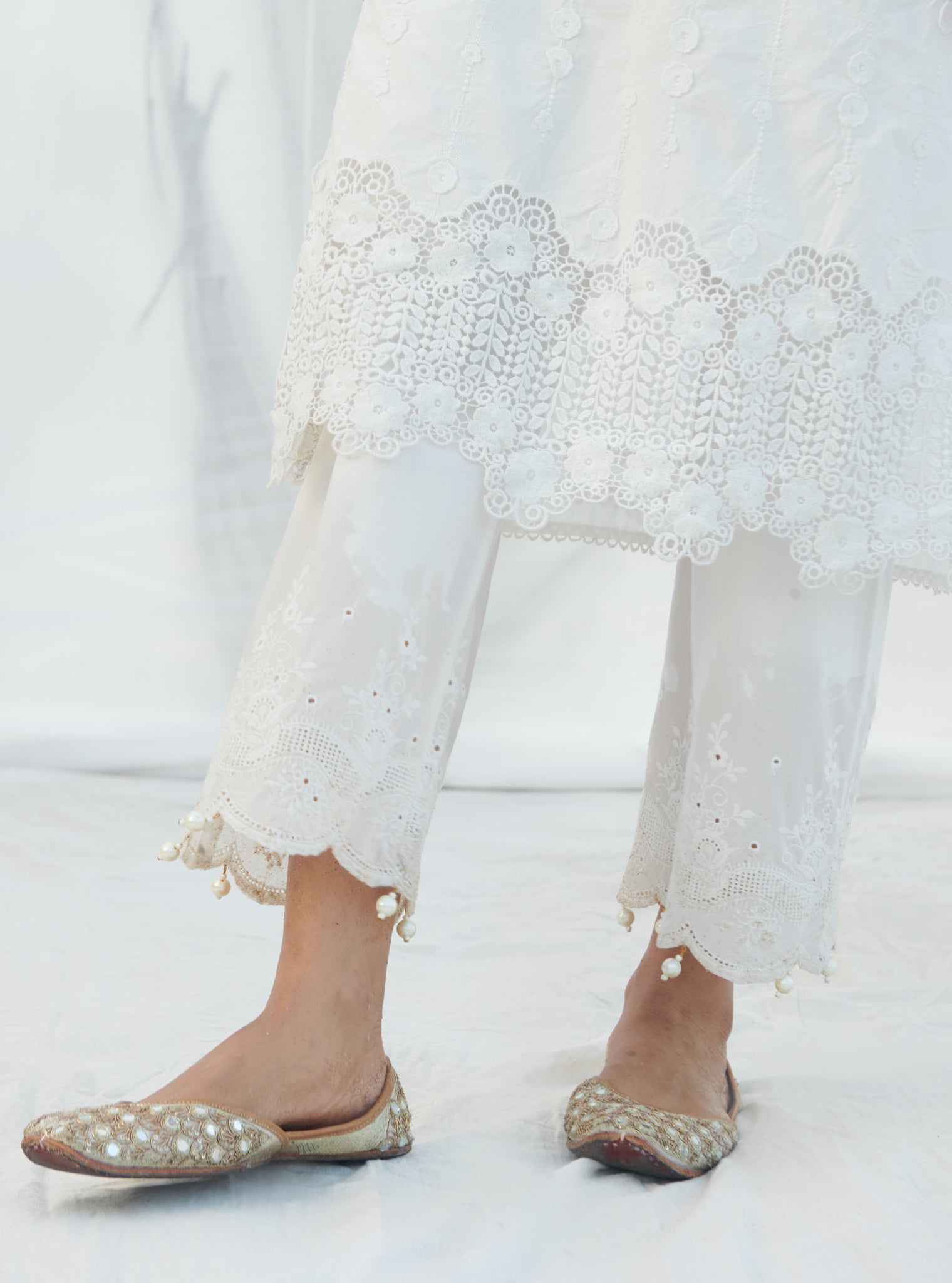 Naroa Supima Cotton White Kurta Set