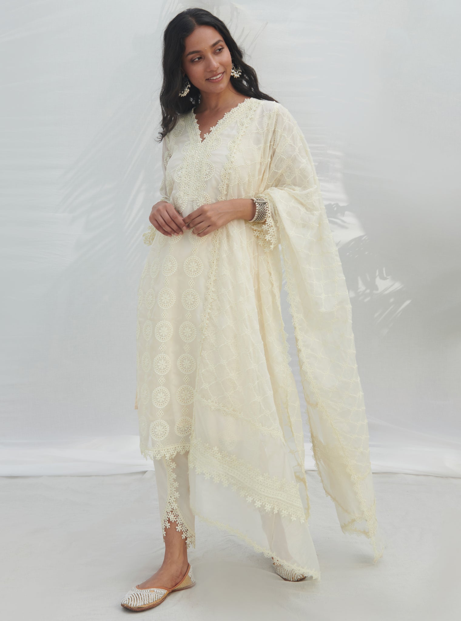 Nelli Organza White Kurta Set