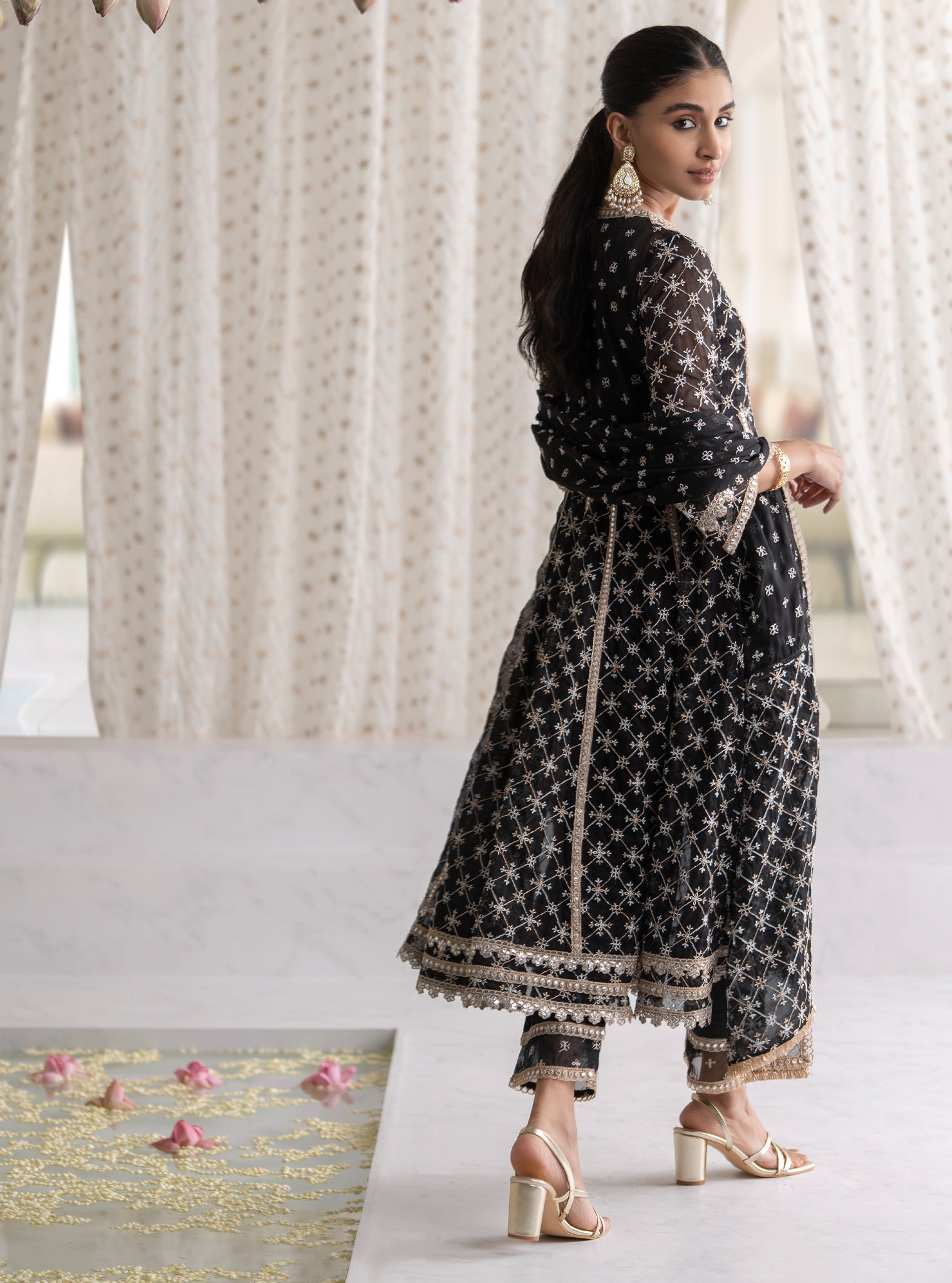 Rasiya Organza Black Anarkali Kurta Set