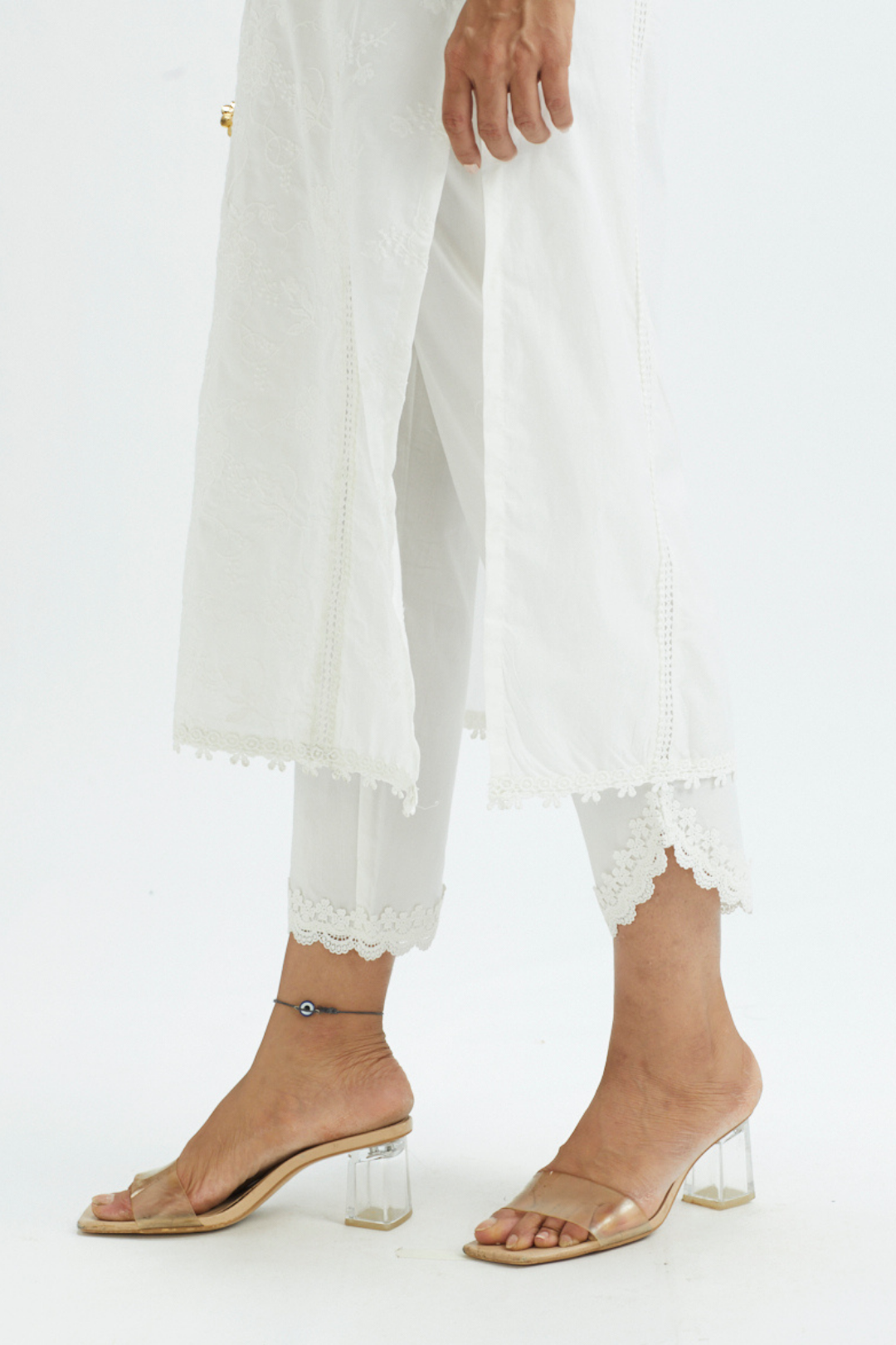 Mulmul Supima Cotton Rounded Hem White Pyajama