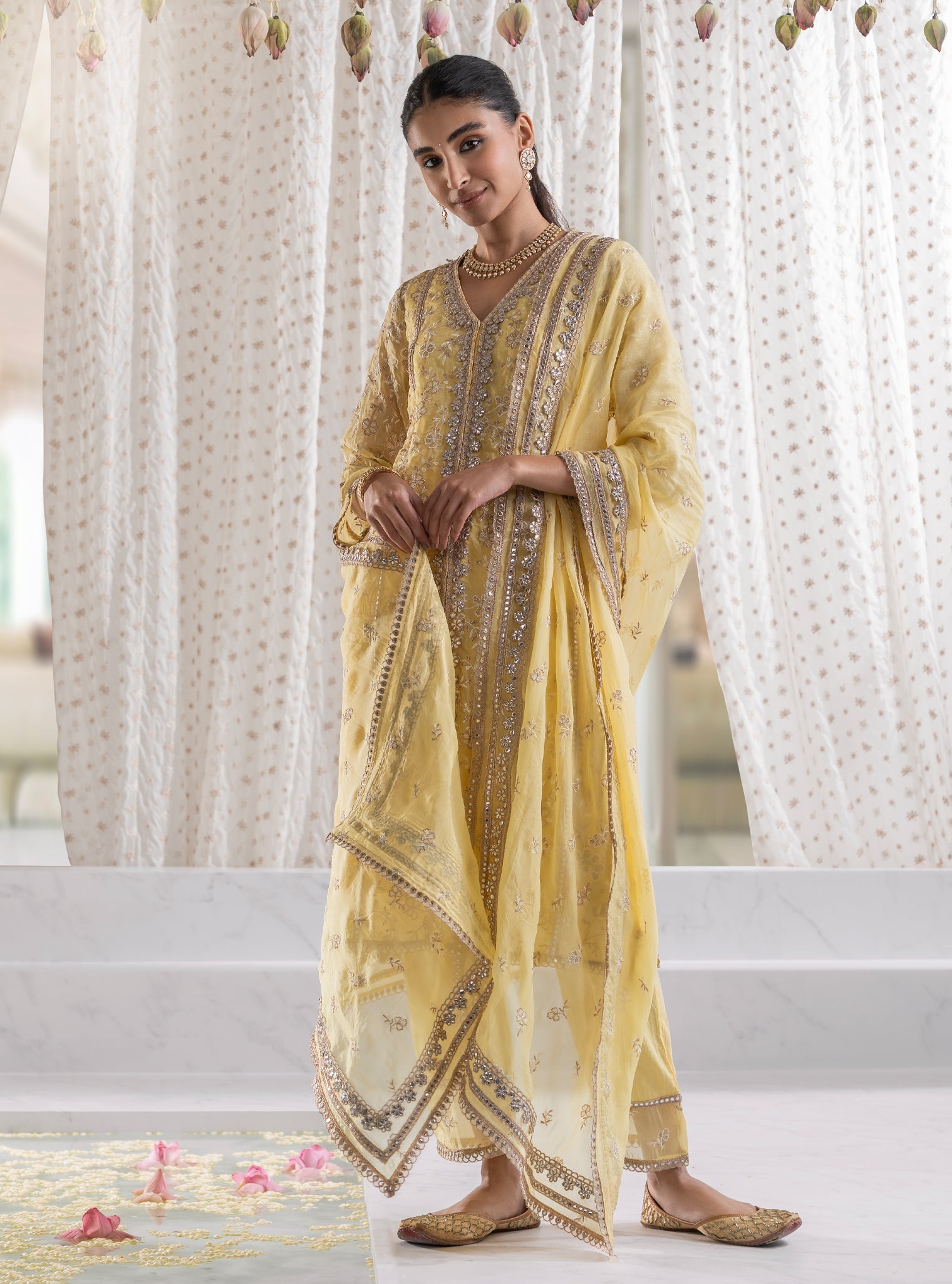 Sawariya Organza Yellow Kurta Set