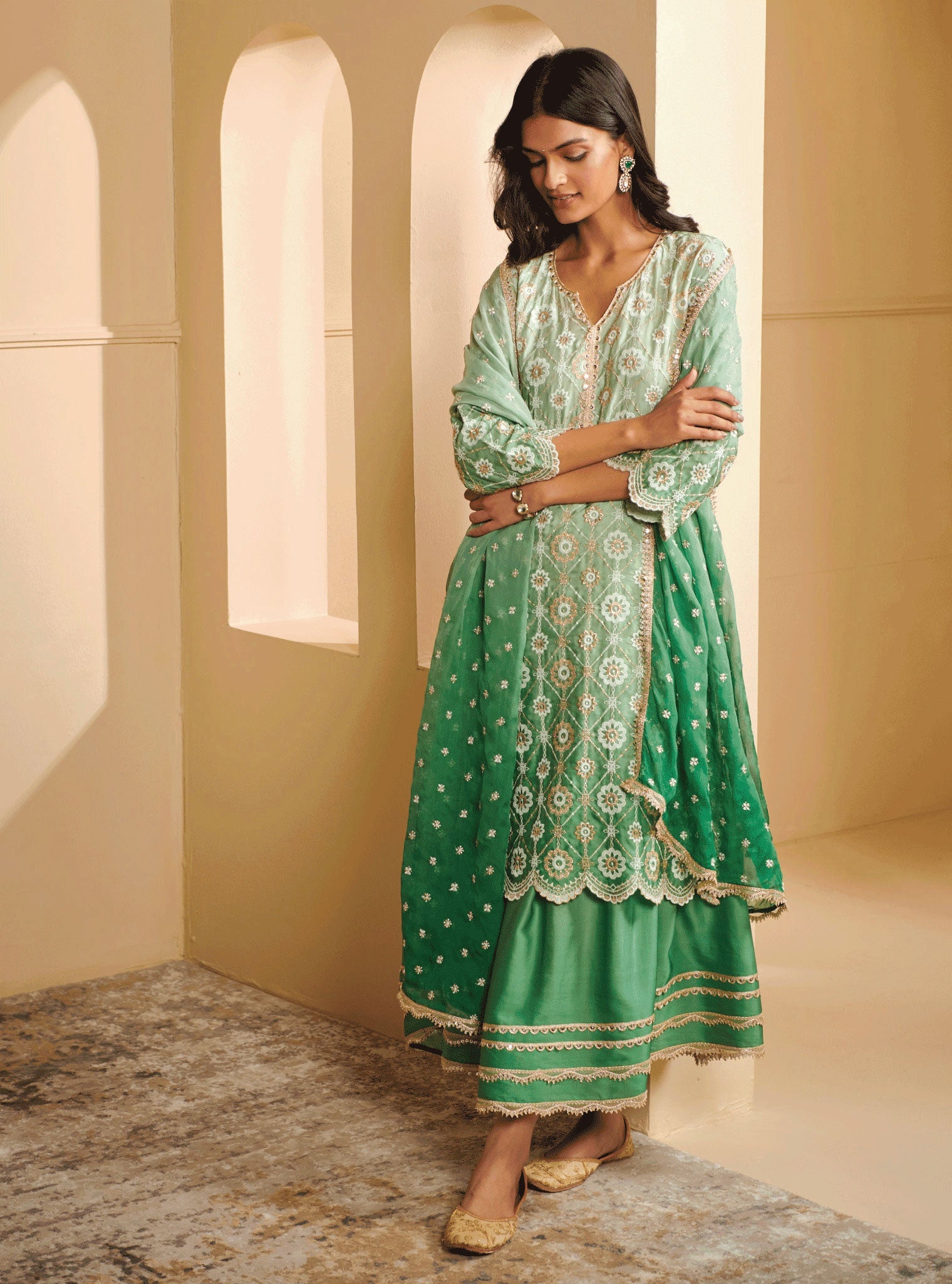 Avisa Cupro Silk Green Kurta with Skirt Set