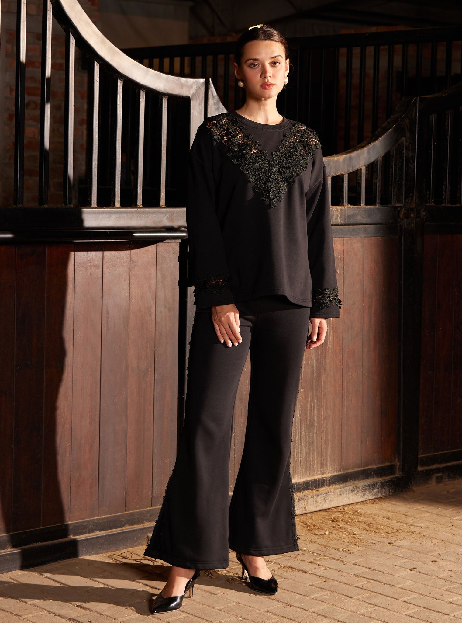 Circe Fleece Black Top