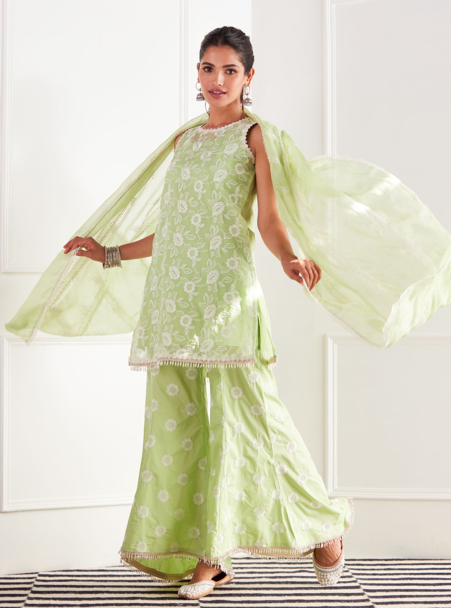 Cleo Organza Green Kurta Set