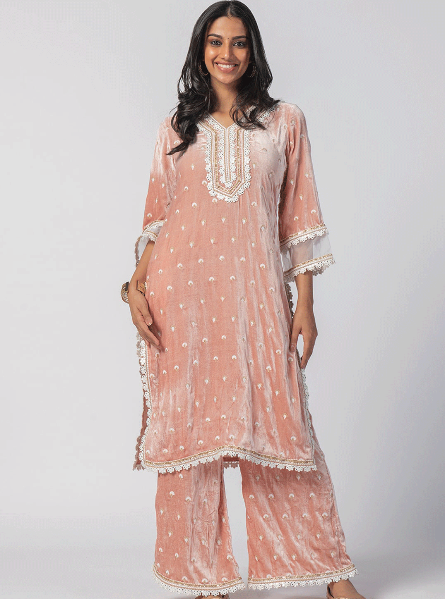 Eliza Velvet Pink Kurta Set