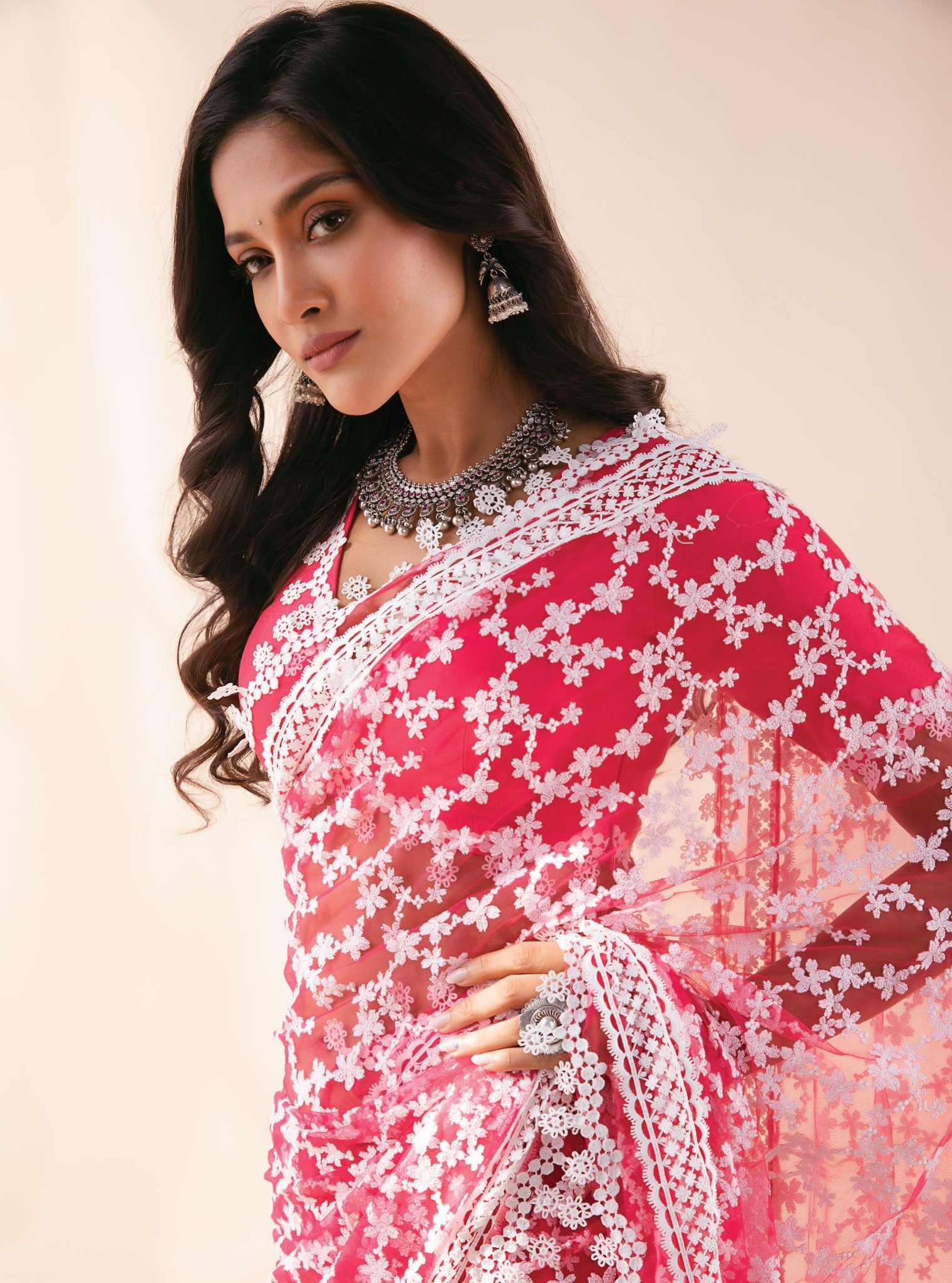 Peora Net Red Saree